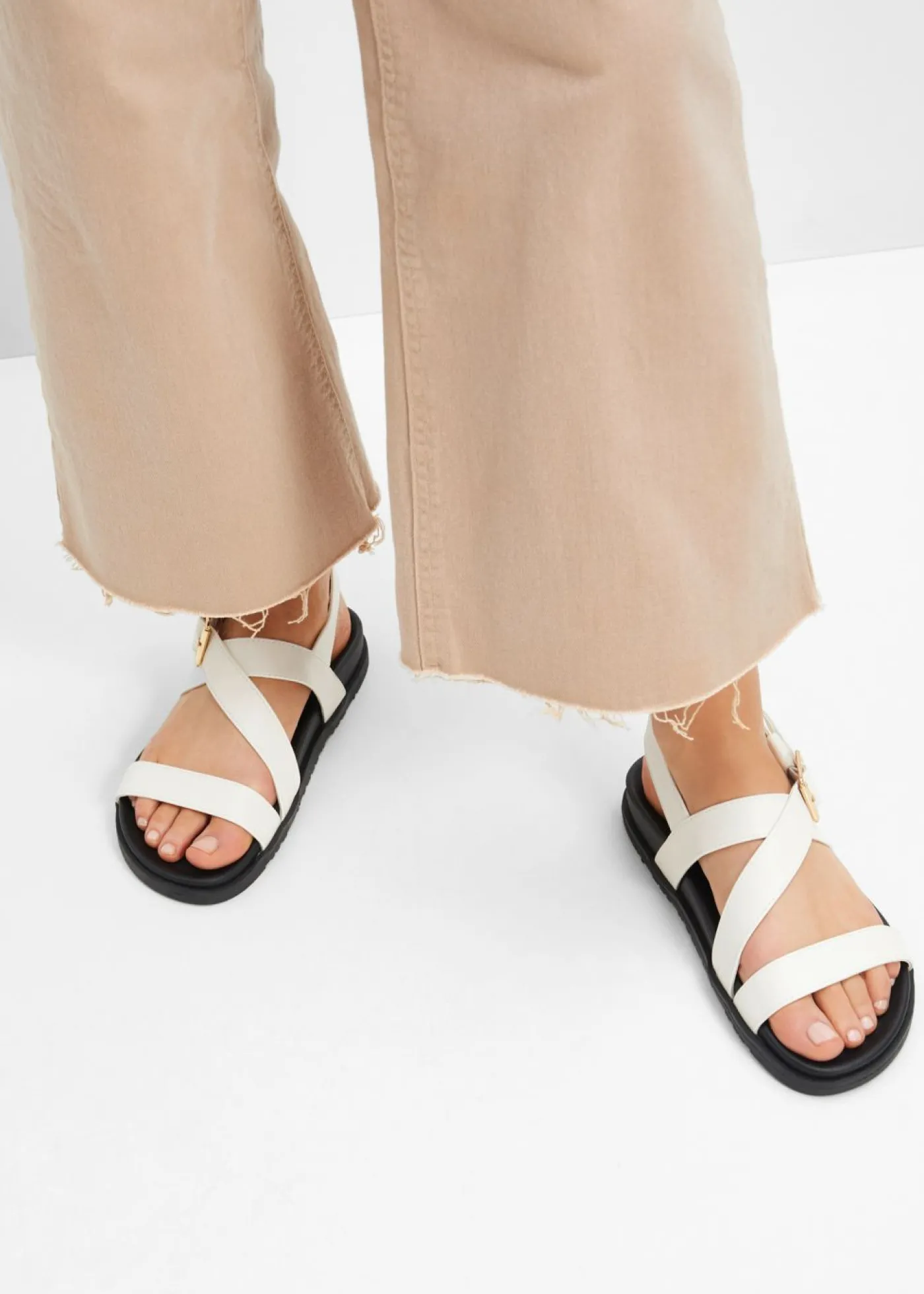 bonprix bonprix Sandalias Blanco-crema New