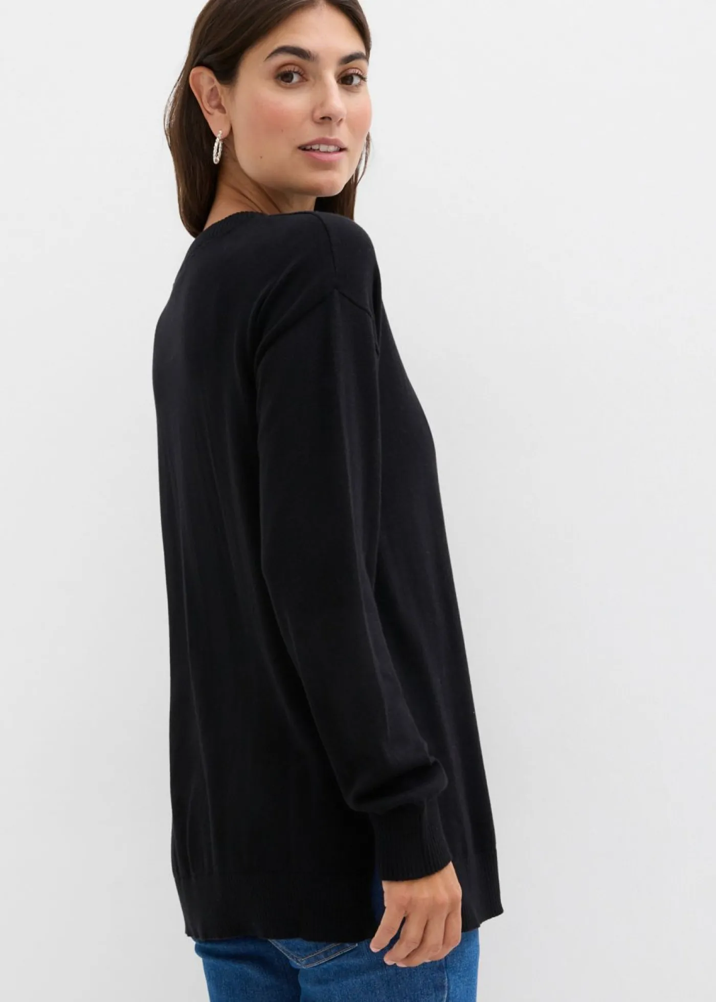 bonprix bonprix Suave jersey premamá de algodón orgánico con aberturas para la lactancia Negro Sale