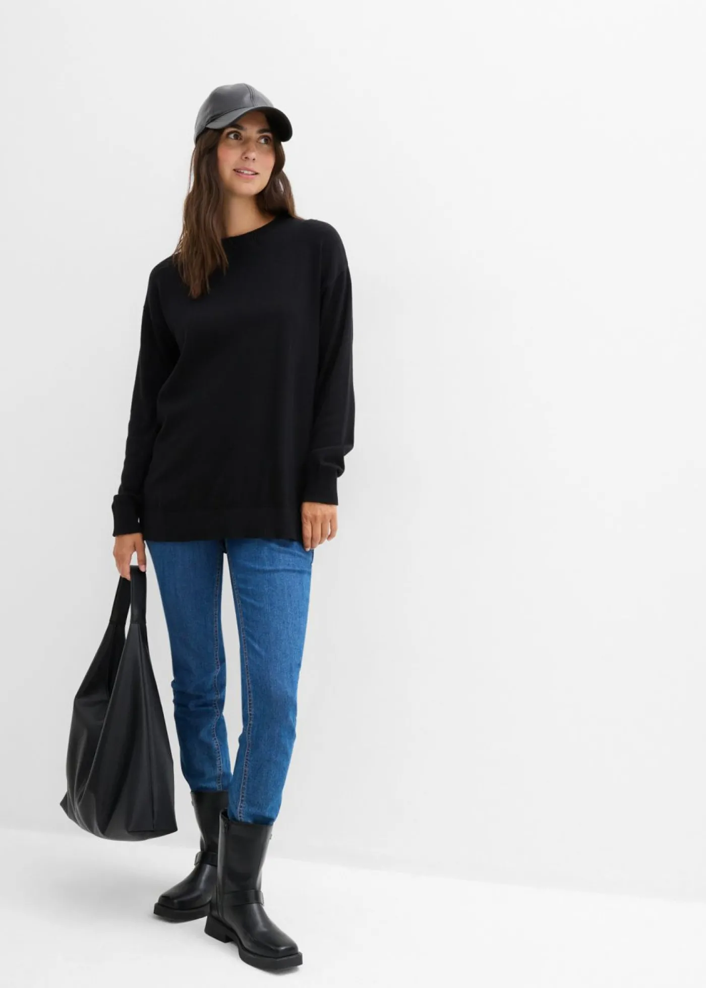 bonprix bonprix Suave jersey premamá de algodón orgánico con aberturas para la lactancia Negro Sale