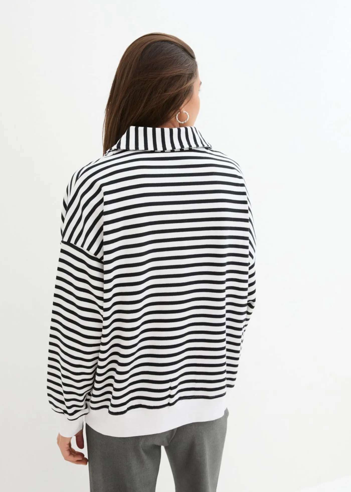 bonprix bonprix Sudadera blanco-negro con rayas Sale