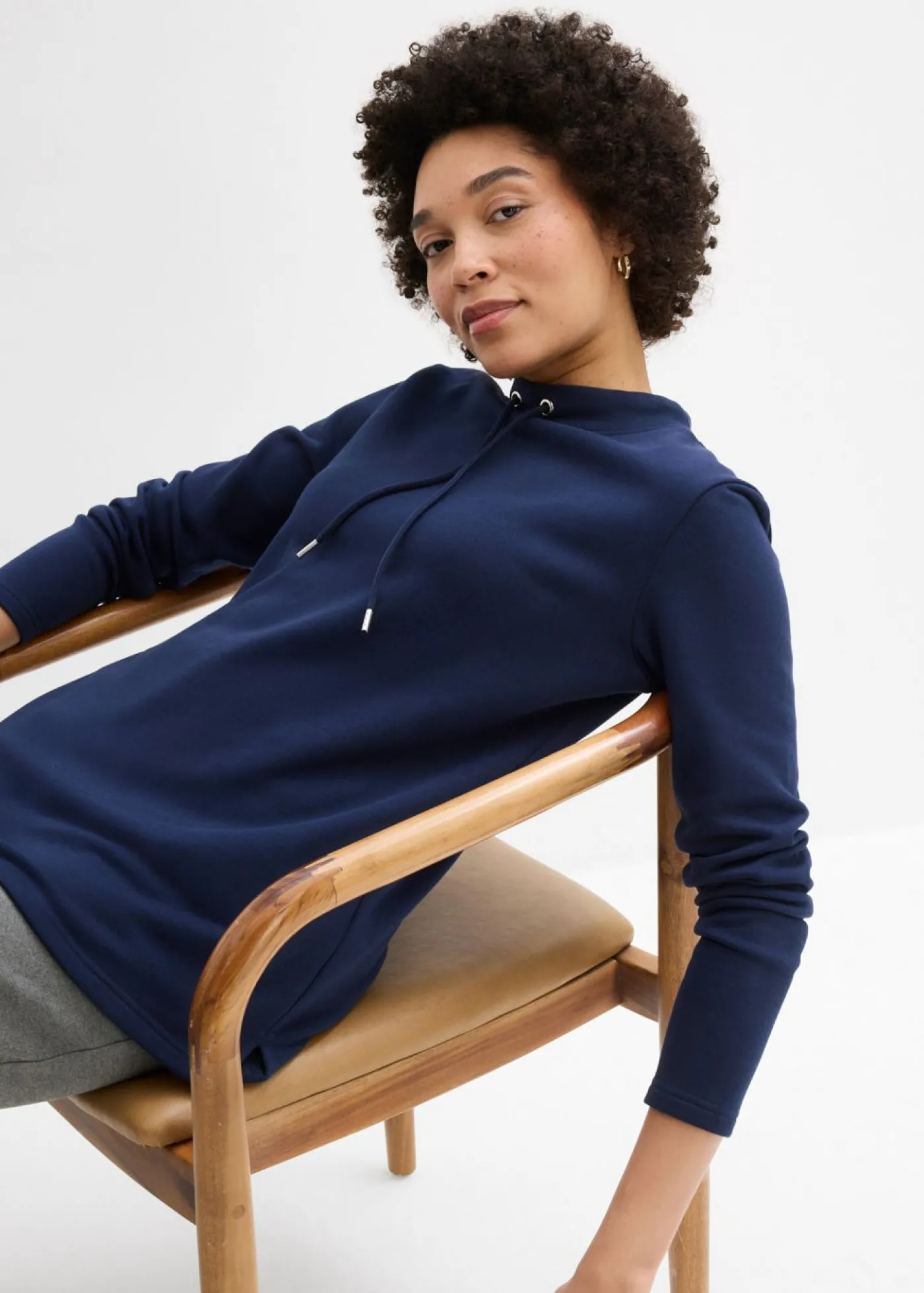 bonprix bonprix Sudadera con abertura Azul marino Sale