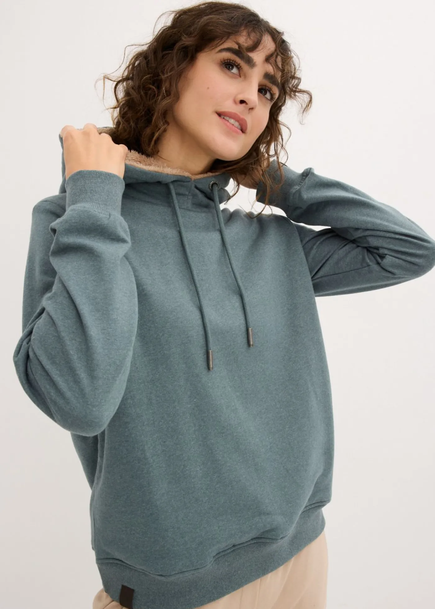 bonprix bonprix Sudadera con capucha Verde eucalipto New