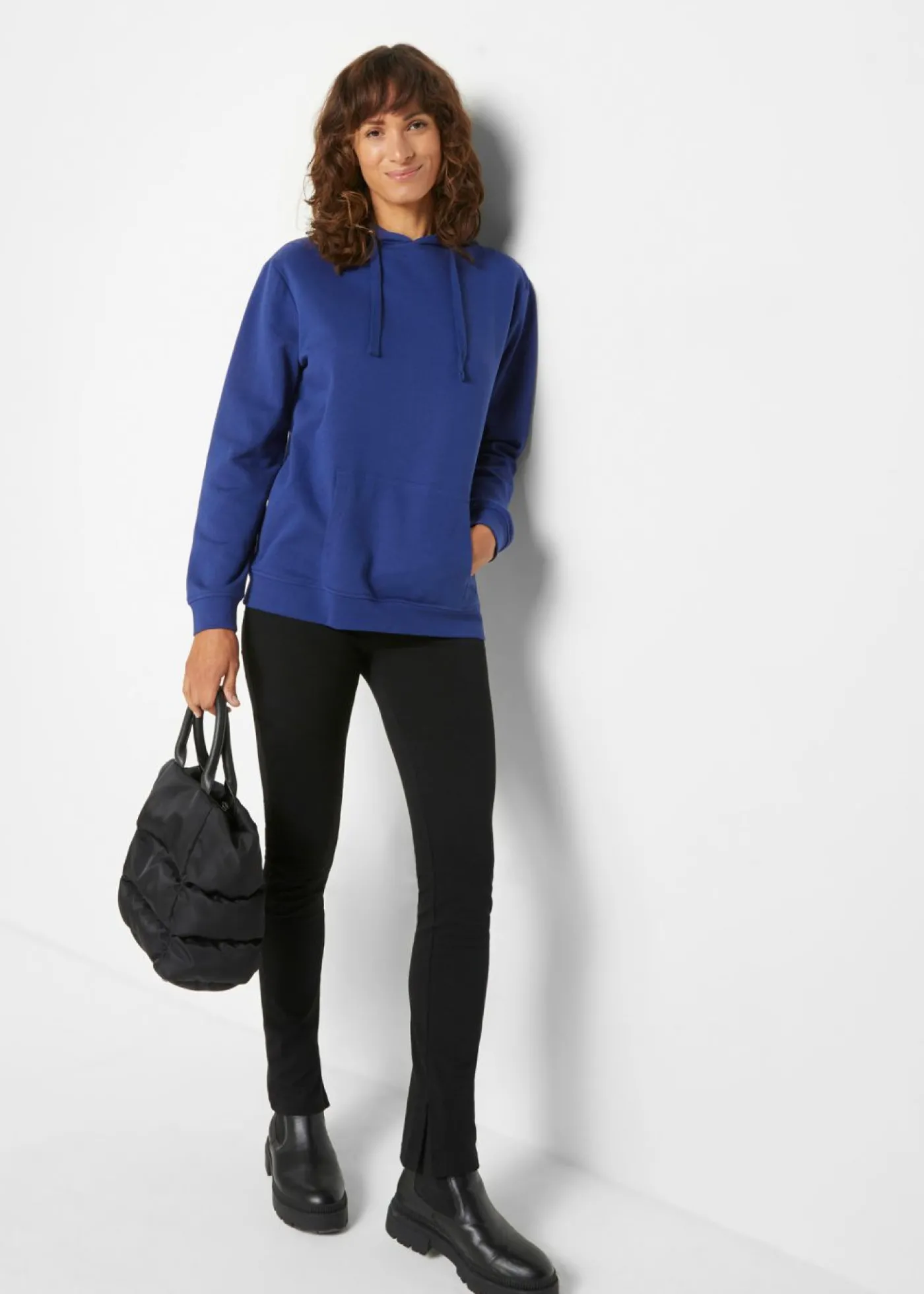 bonprix bonprix Sudadera de felpa suave azul medianoche. Online