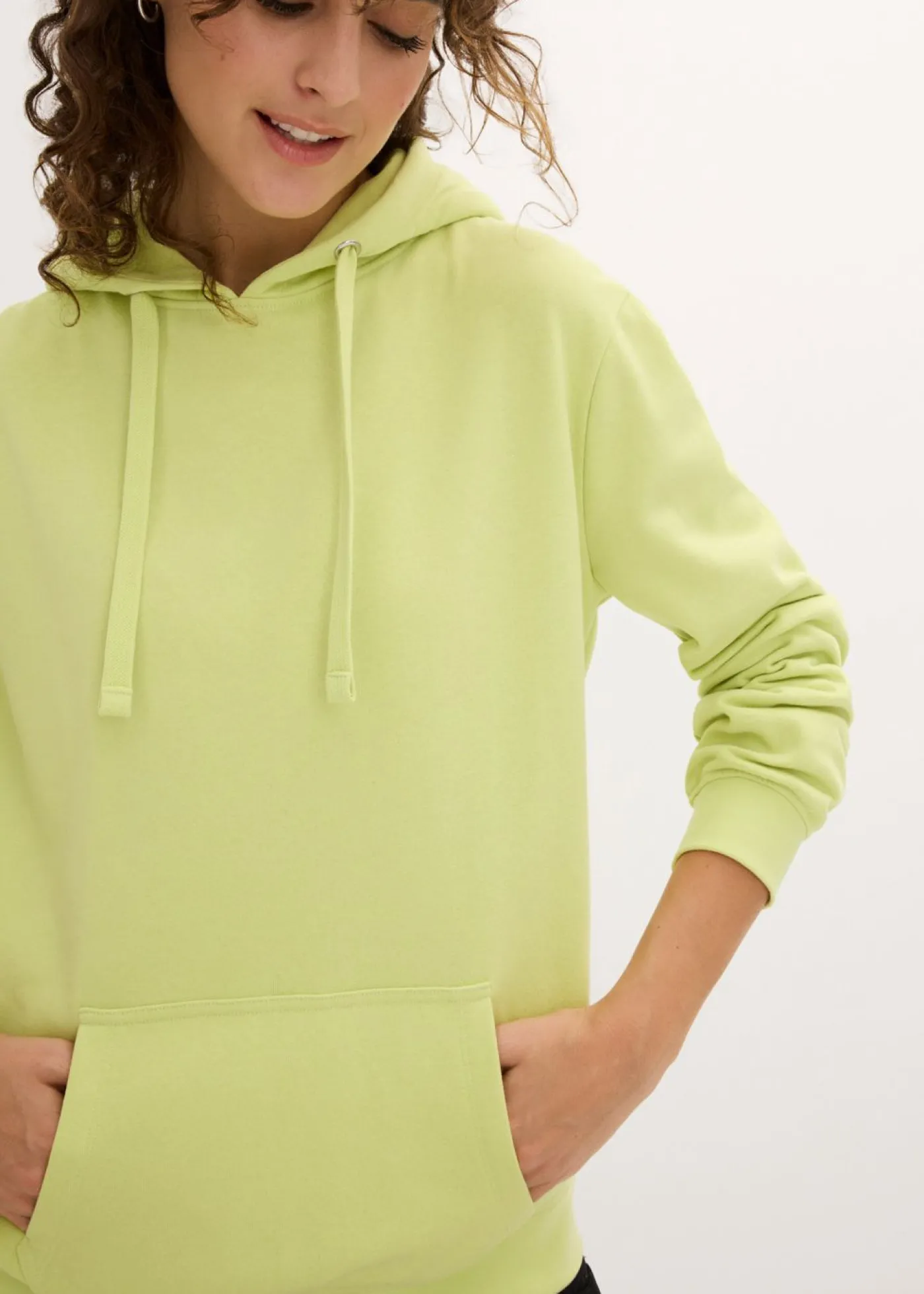 bonprix bonprix Sudadera de felpa suave Verde menta Hot