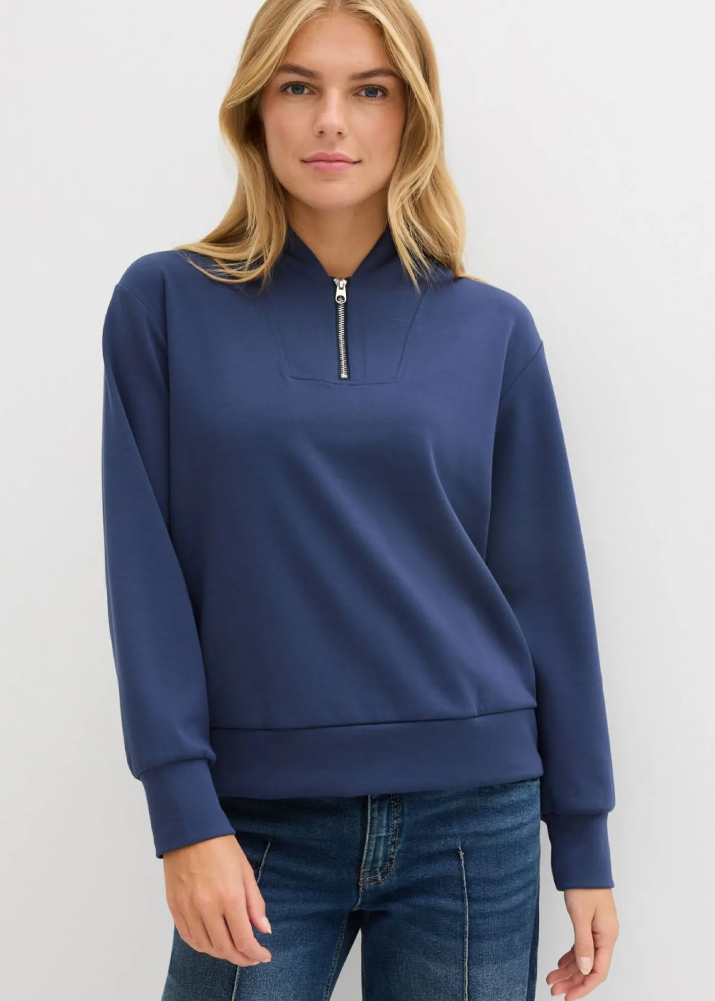 bonprix bonprix Sudadera de neopreno de mezcla de viscosa suave Azul marino Discount