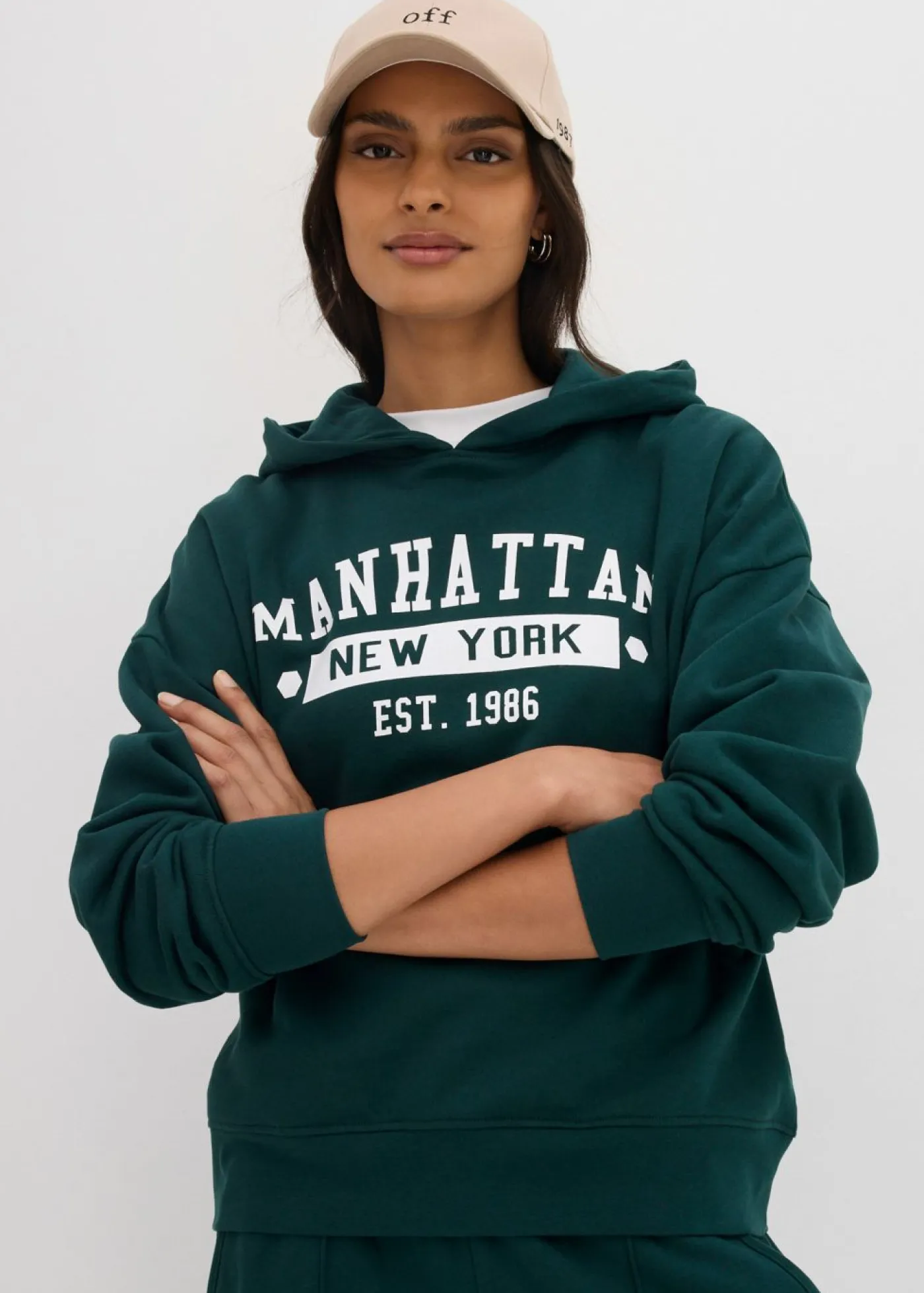 bonprix bonprix Sudadera holgada de algodón puro con capucha Verde intenso Hot