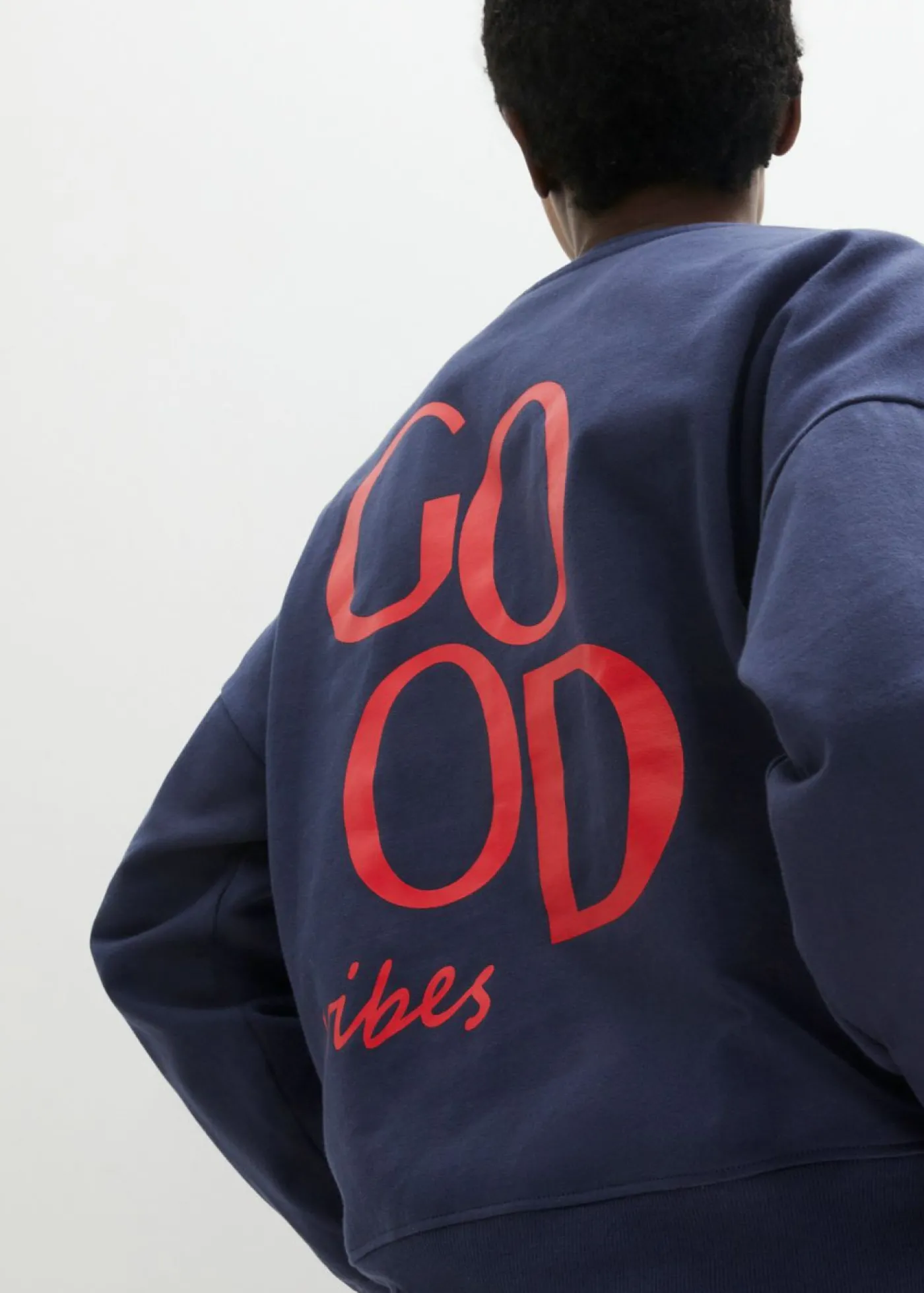 bonprix bonprix Sudadera holgada de algodón orgánico azul marino/fresa Best