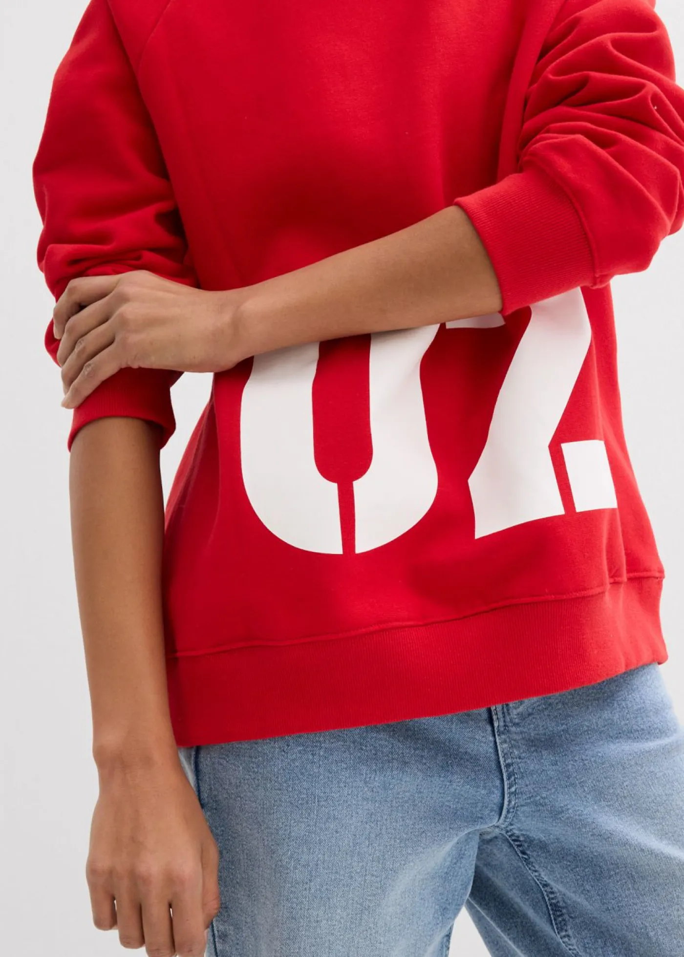 bonprix bonprix Sudadera oversize de algodón orgánico fresa/blanco Hot