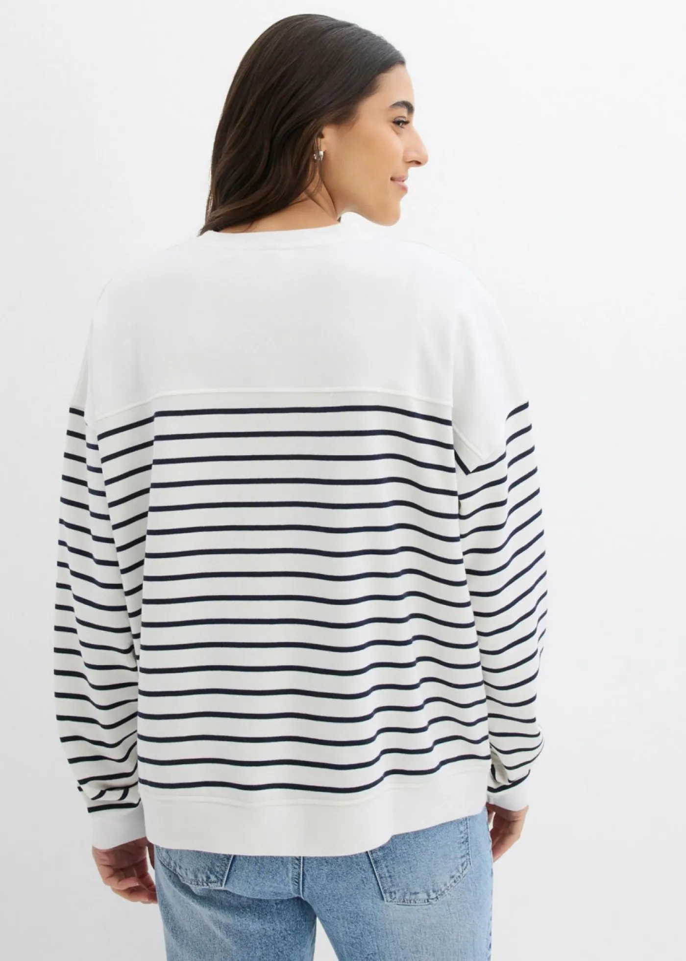 bonprix bonprix Sudadera oversize de mezcla de algodón Blanco lana-azul marino con rayas New