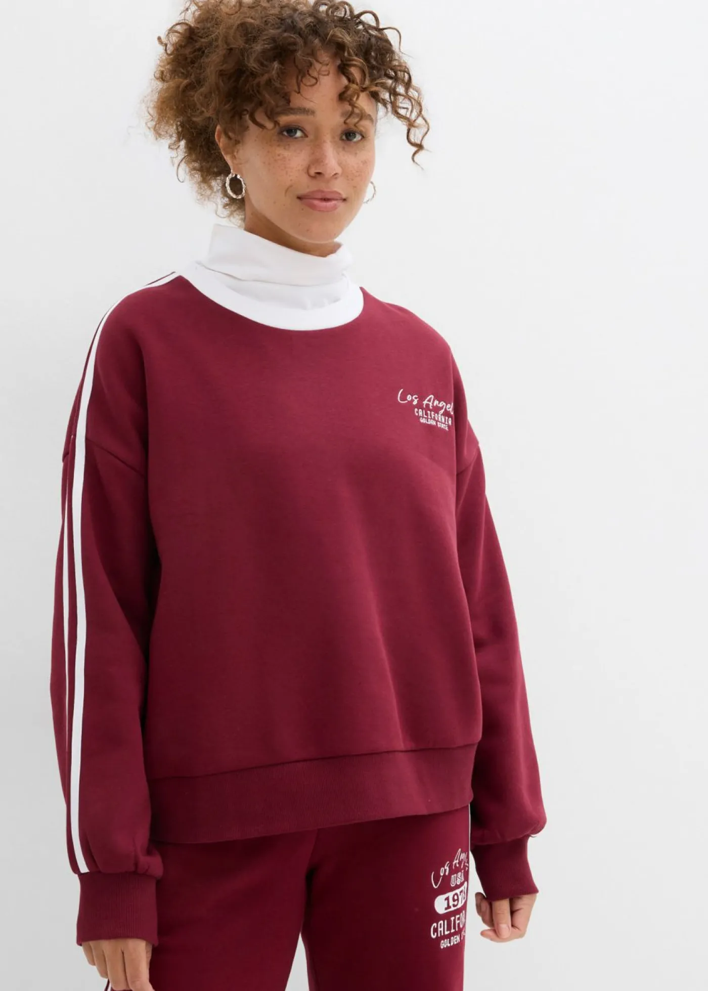 bonprix bonprix Sudadera oversize en suave mezcla de algodón Rojo avellana/blanco estampado Outlet
