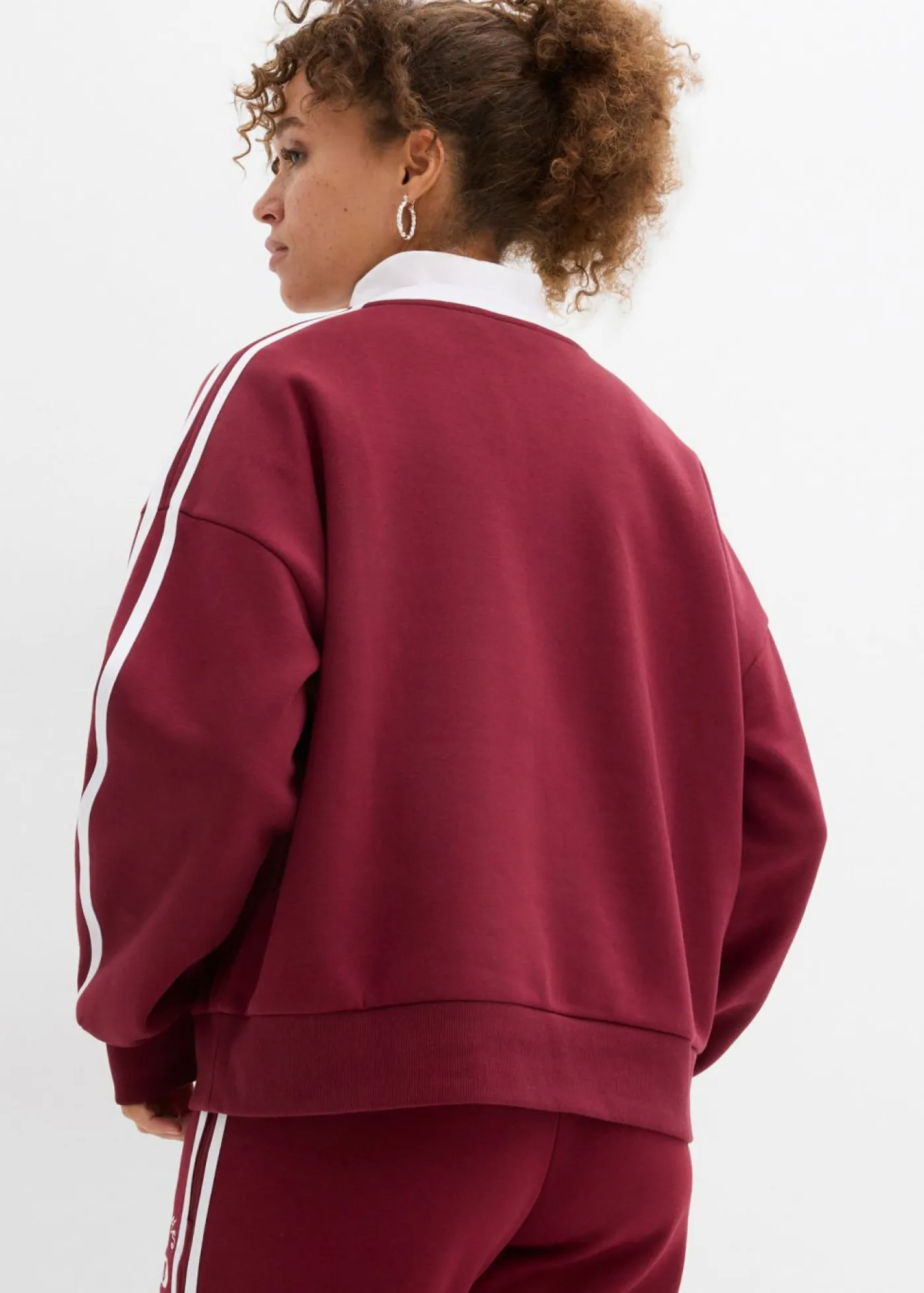 bonprix bonprix Sudadera oversize en suave mezcla de algodón Rojo avellana/blanco estampado Outlet