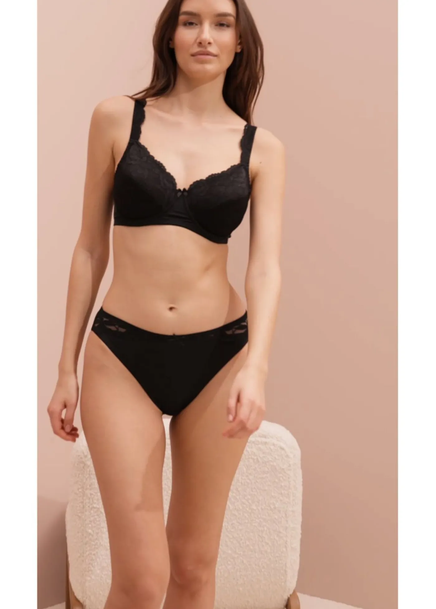 bonprix bonprix Sujetador con aros y encaje delicado (2 unidades) Beige tiza-negro Hot