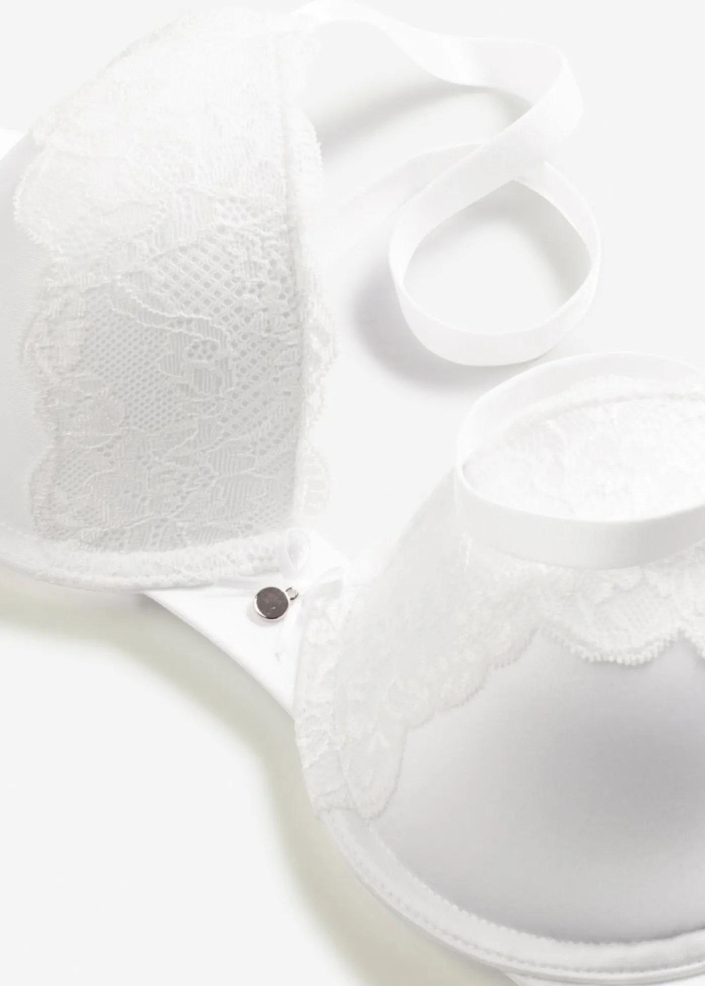 bonprix bonprix Sujetador con efecto brillante Blanco Discount