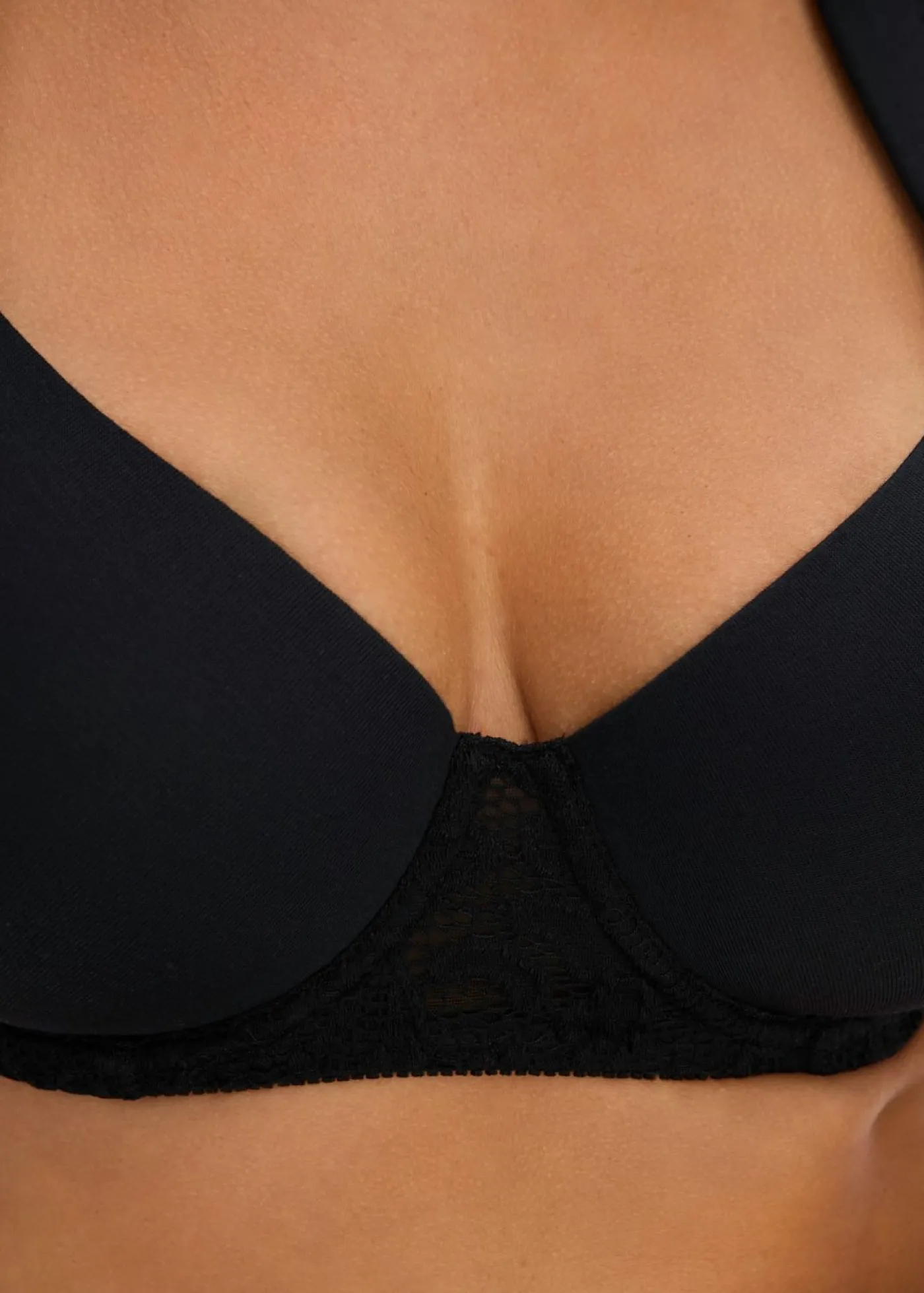 bonprix bonprix Sujetador de modal suave Negro Sale