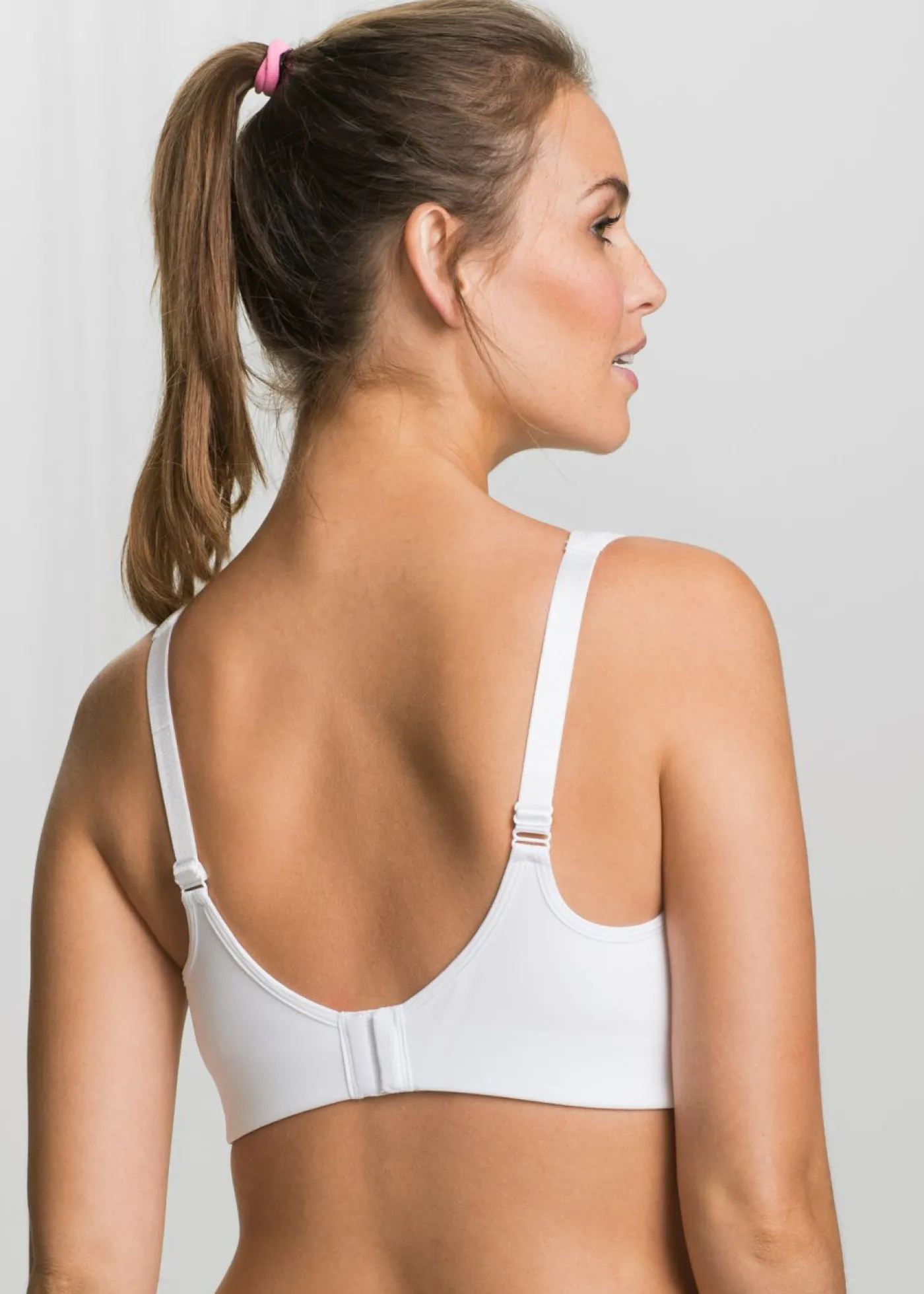 bonprix bonprix Sujetador deportivo con sujeción media Blanco Discount