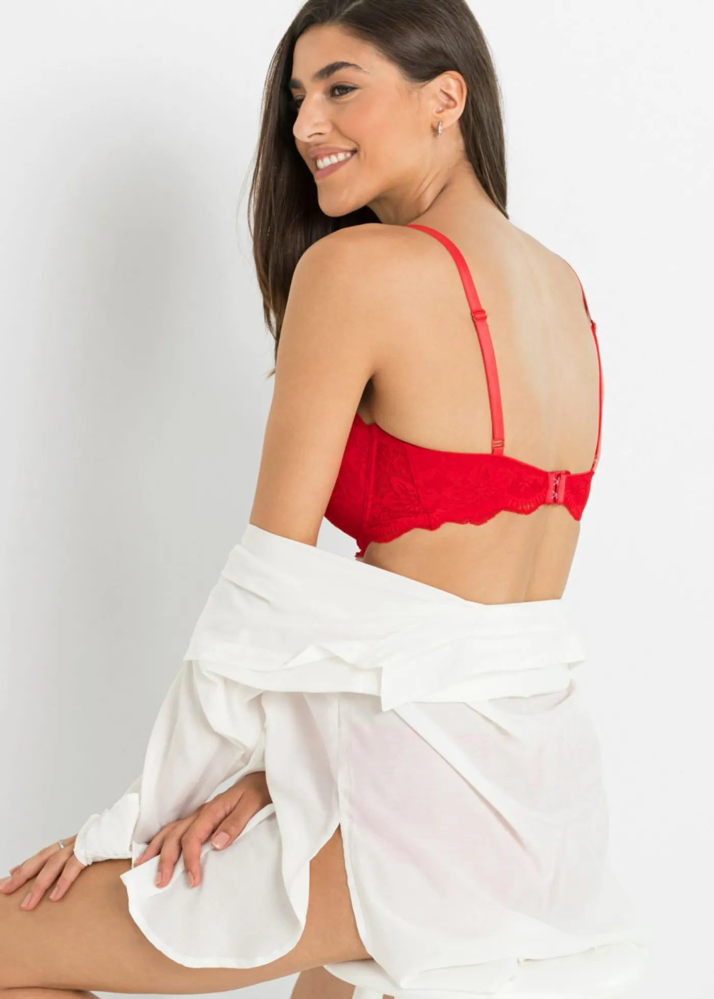 bonprix bonprix Sujetador estilo balconette con aros Rosa fresa Outlet