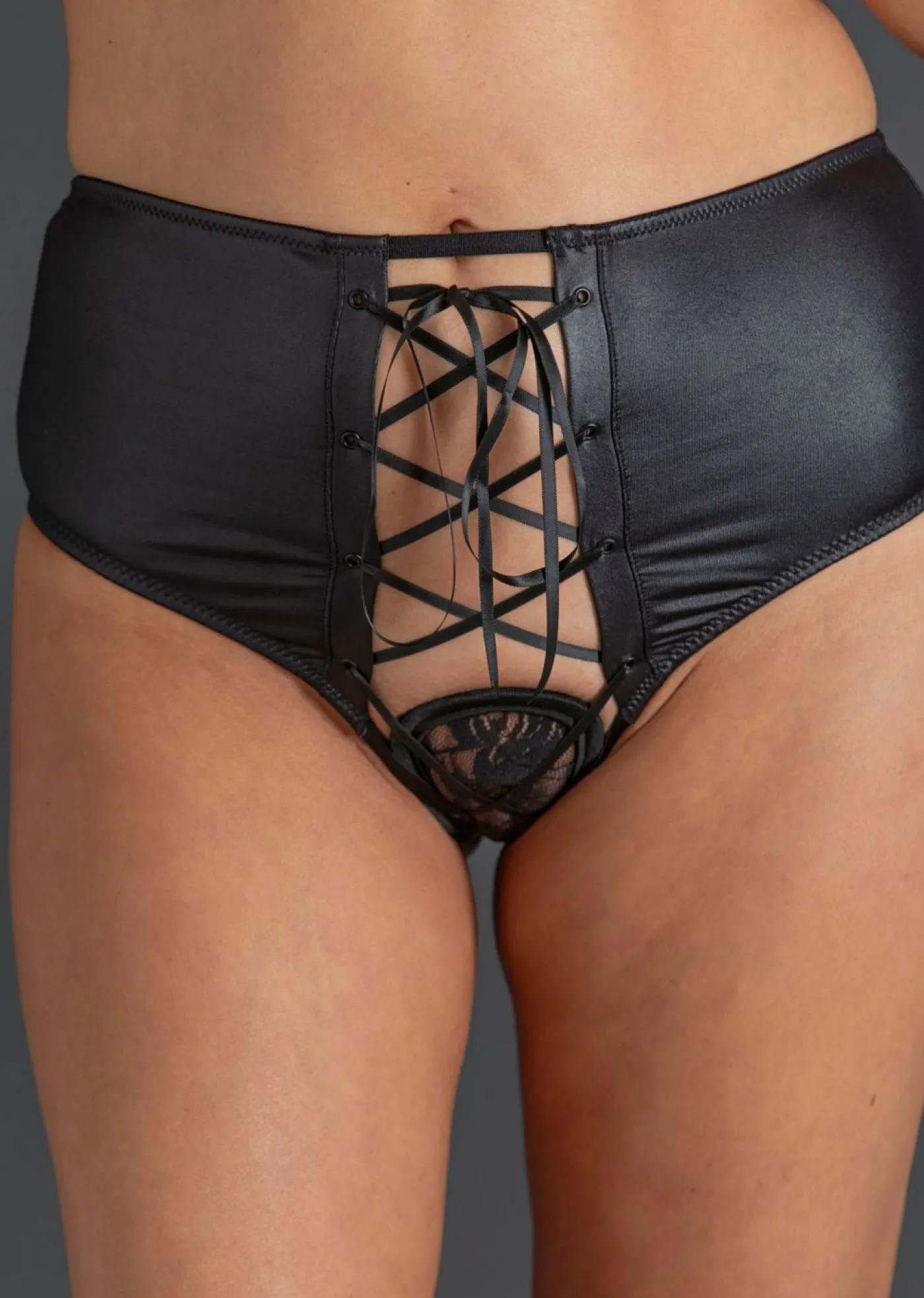 bonprix bonprix Tanga de talle alto con abertura Negro Hot