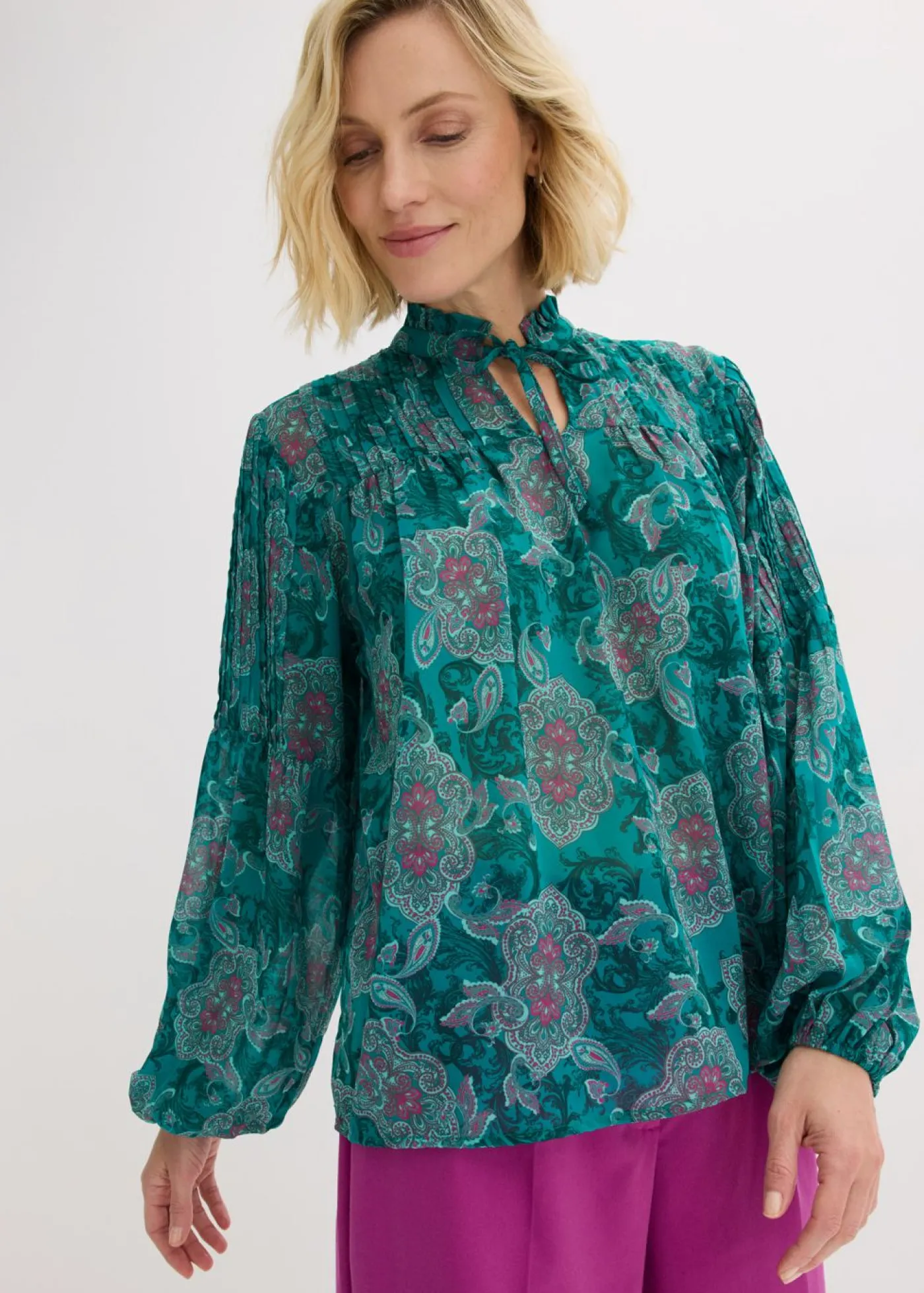 bonprix bonprix Túnica de gasa con patrón paisley esmeralda oscuro-verde agua-fucsia oscuro Hot