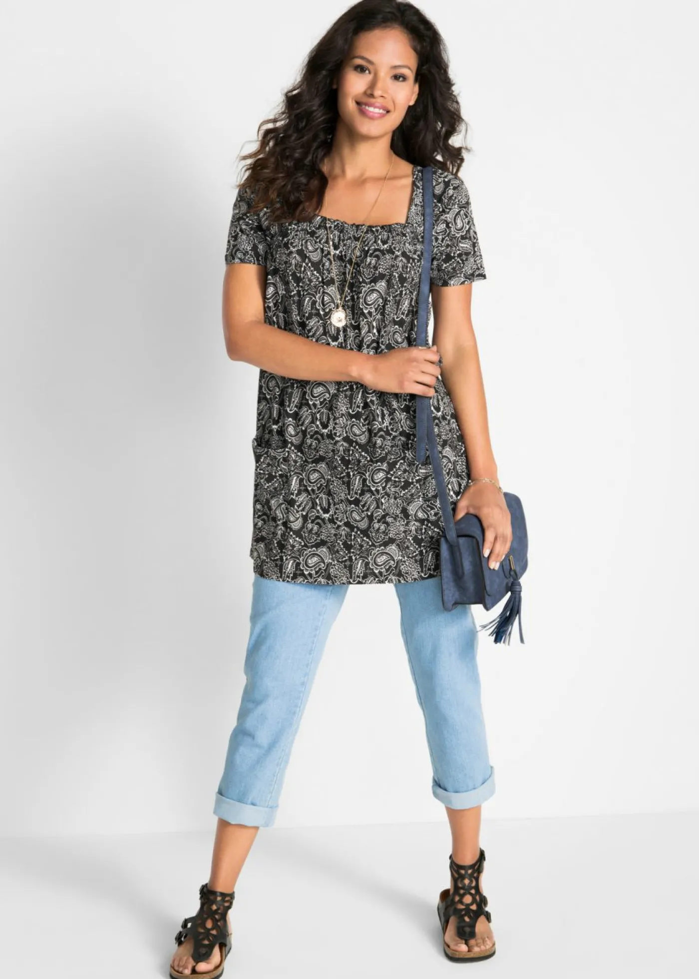 bonprix bonprix Túnica de manga corta Negro-blanco con estampado paisley Discount