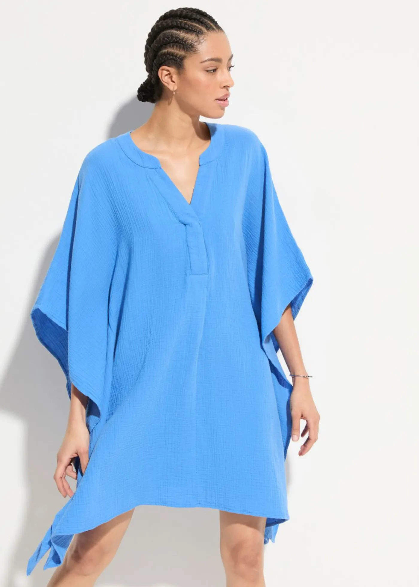 bonprix bonprix Túnica de playa de muselina vaporosa Azul Online