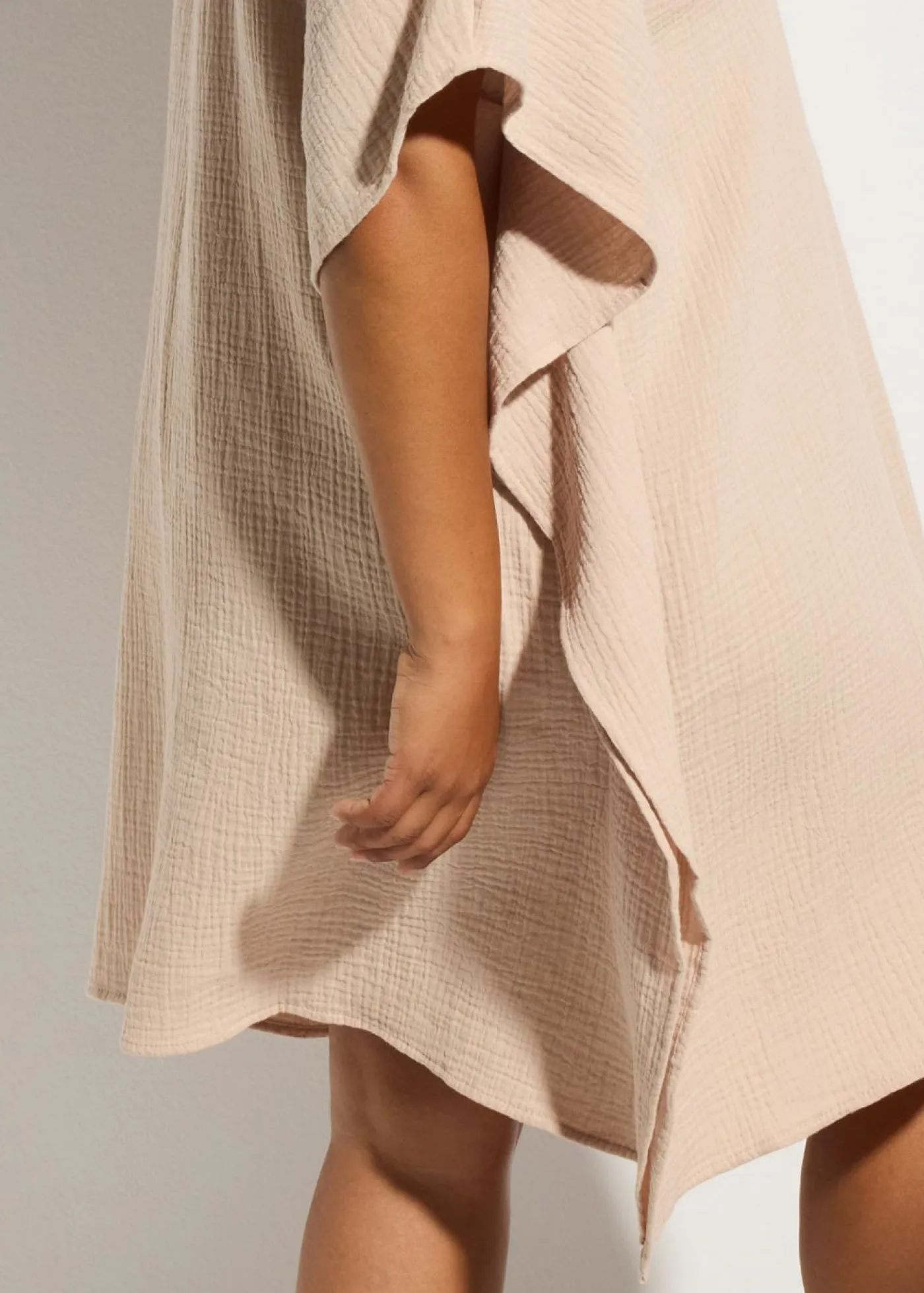bonprix bonprix Túnica de playa de muselina vaporosa Beige tiza Online