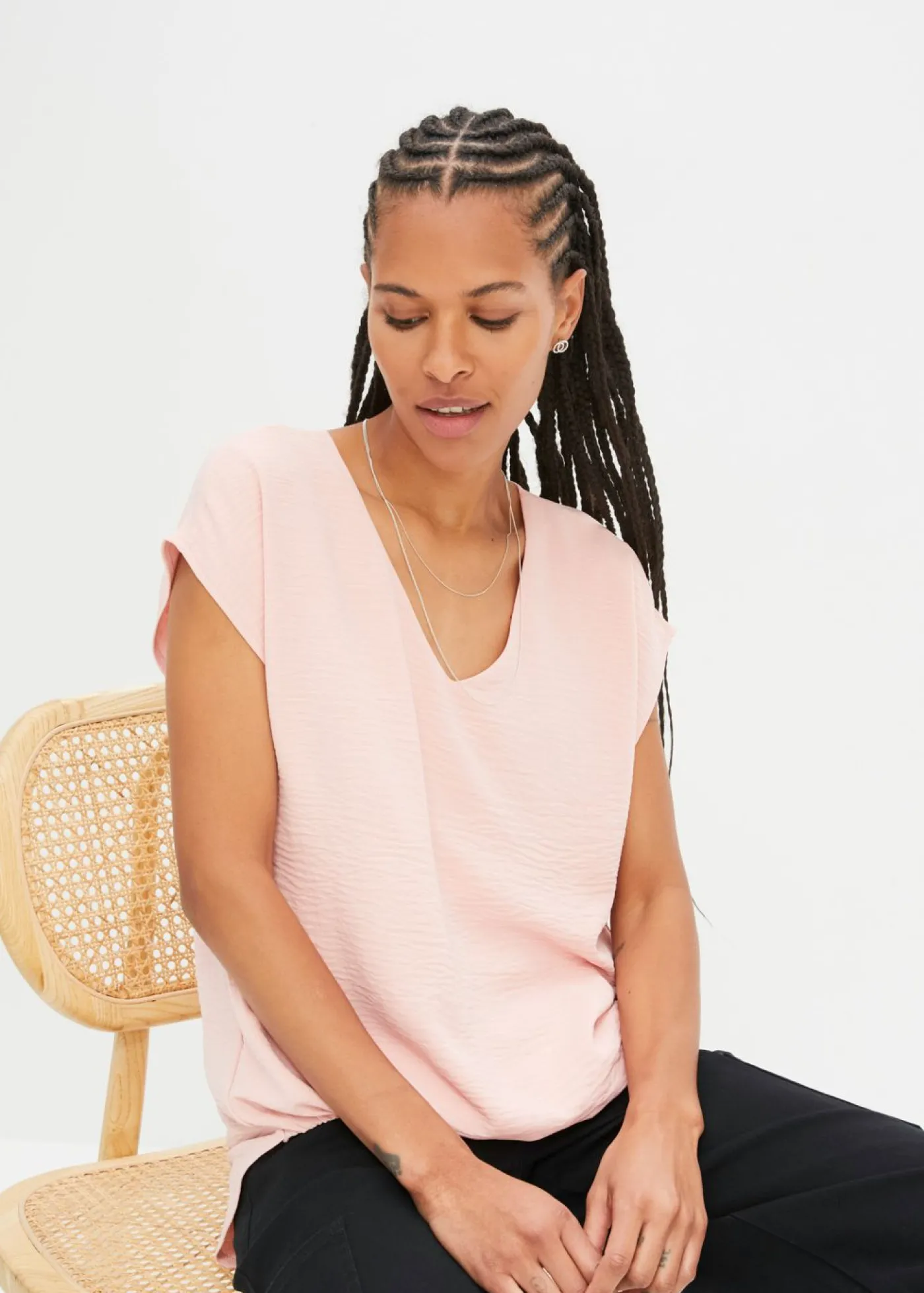 bonprix bonprix Top asimétrico rosa pastel Online