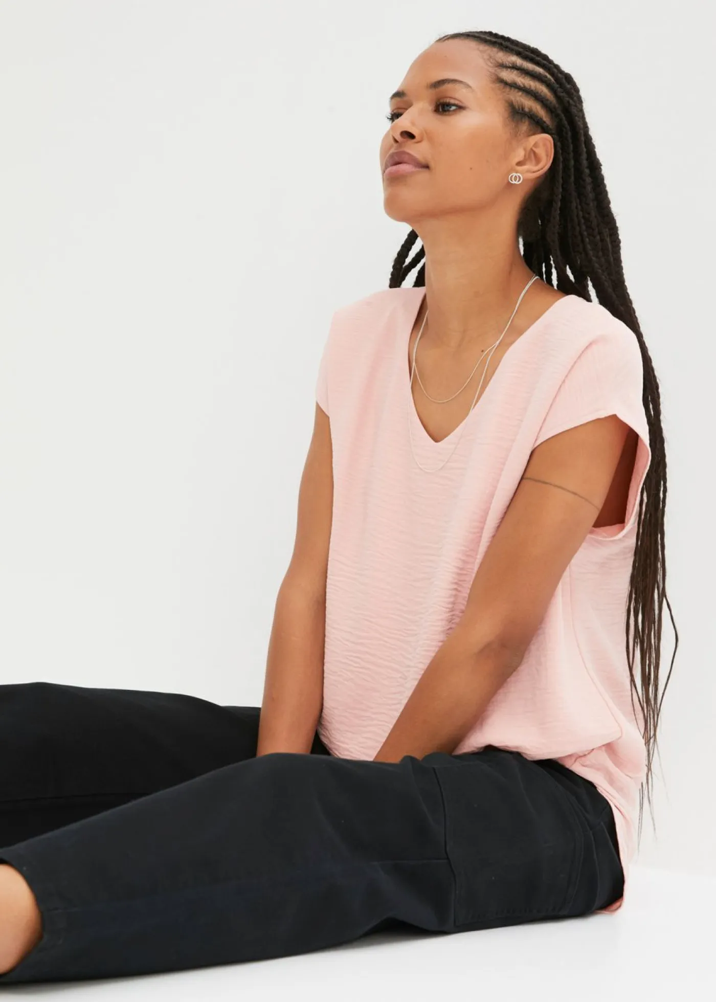 bonprix bonprix Top asimétrico rosa pastel Online