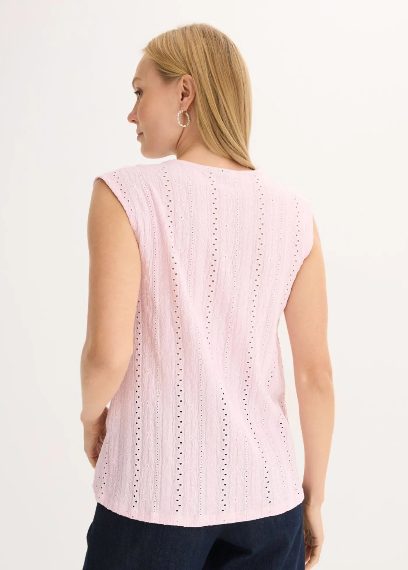 bonprix bonprix Top con bordado calado rosa cristal Best