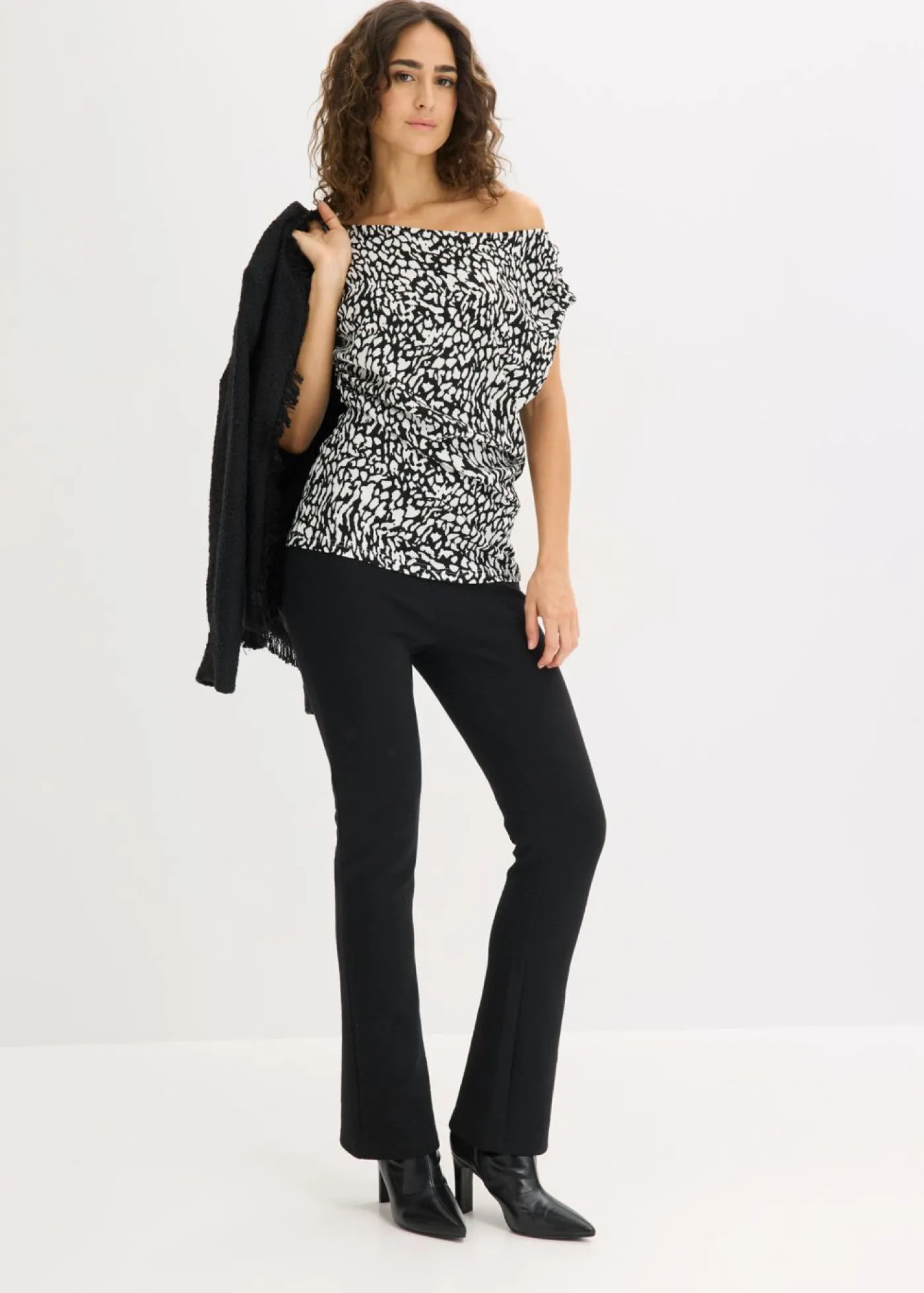 bonprix bonprix Top con fruncidos blanco-negro estampado Discount