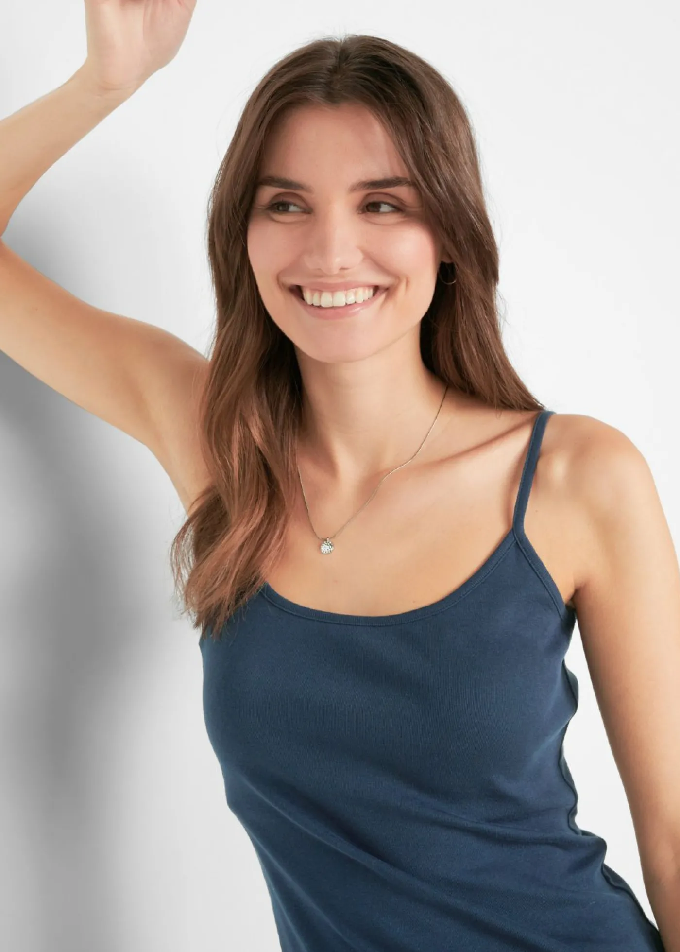 bonprix bonprix Top de algodón puro con tirantes finos (3 unidades) rojo sangría + antracita + azul marino Outlet