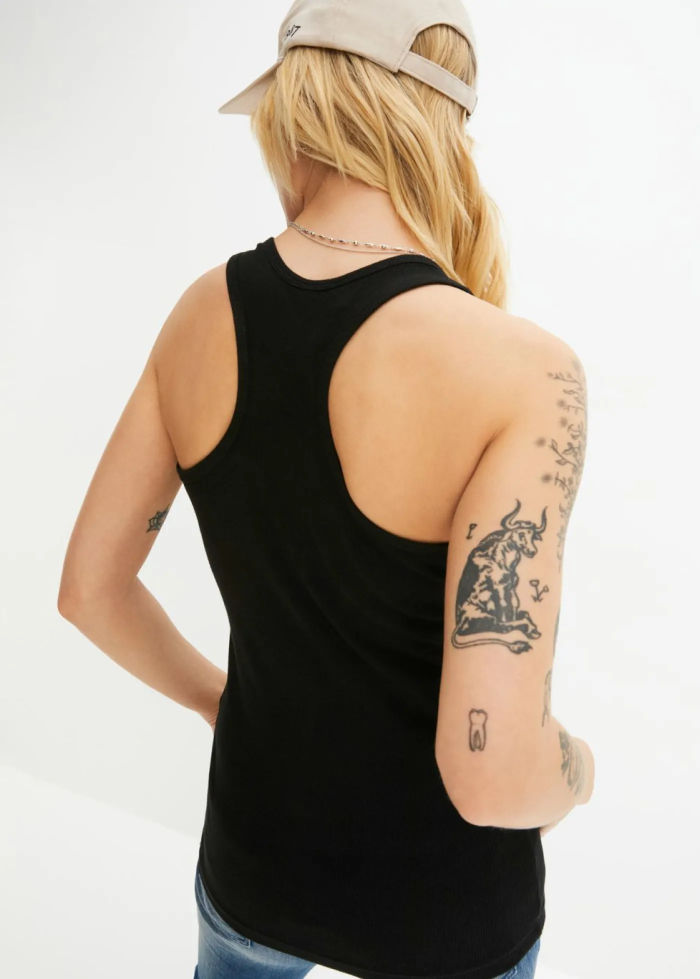 bonprix bonprix Top de canalé de algodón orgánico (2 unidades) Negro-blanco Hot