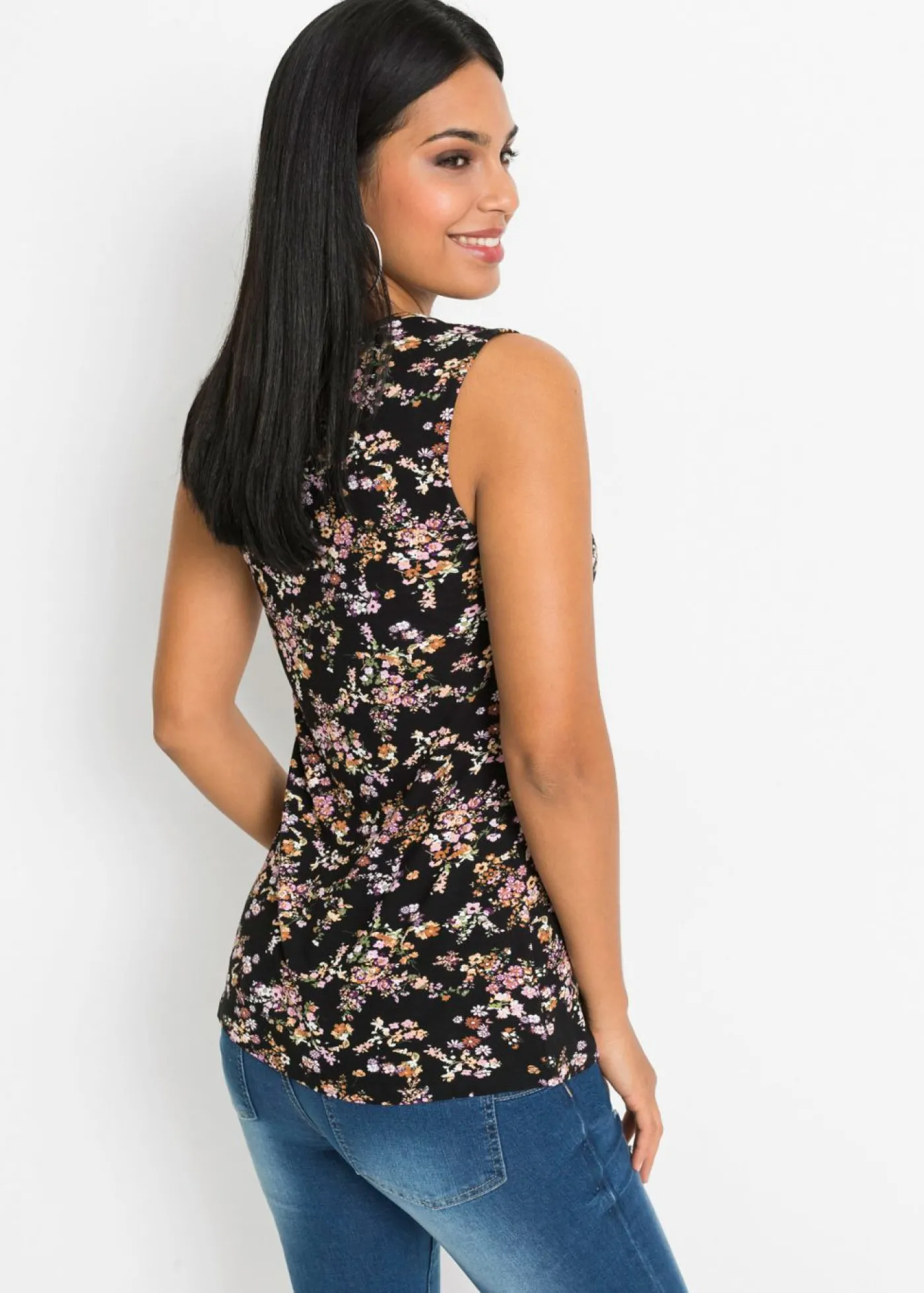 bonprix bonprix Top de mezcla de viscosa Negro de flores Discount