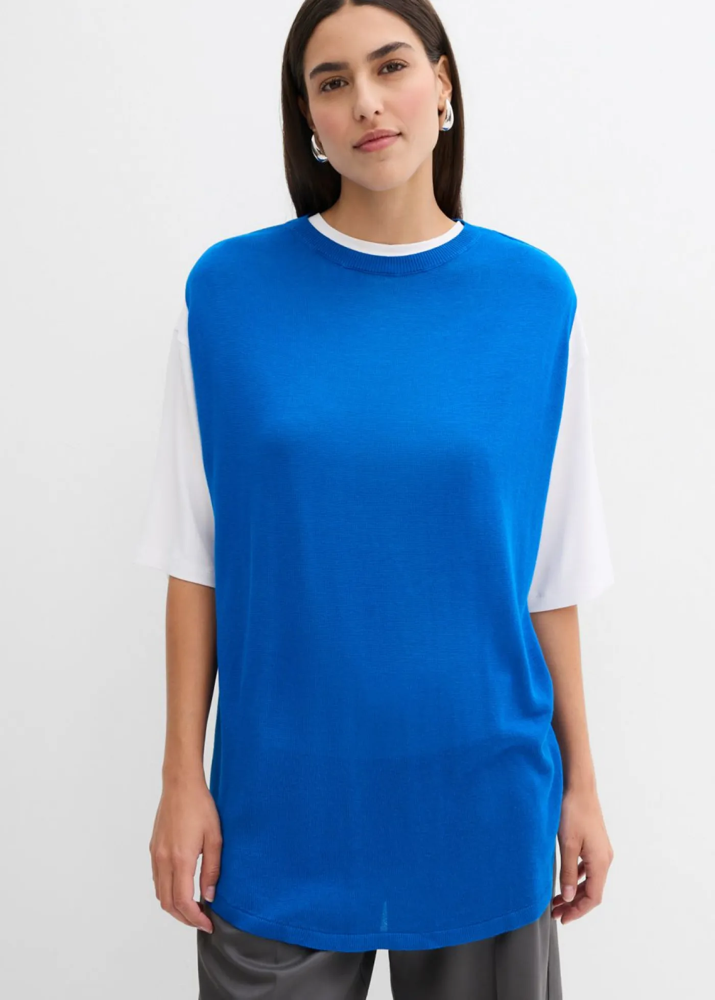 bonprix bonprix Top de punto de viscosa fina con forma abullonada Azur Online