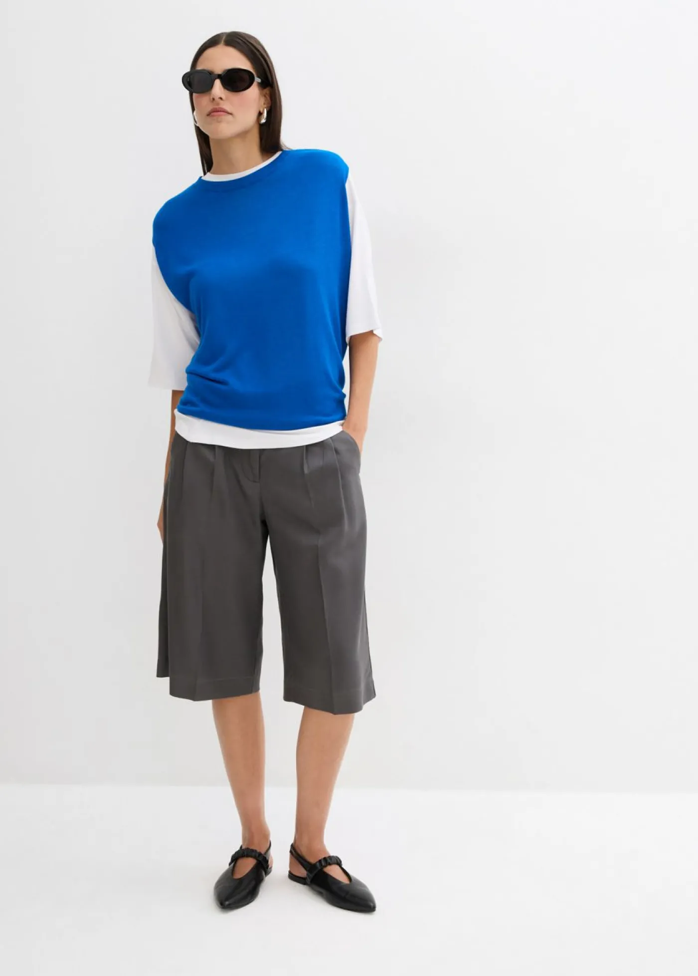 bonprix bonprix Top de punto de viscosa fina con forma abullonada Azur Online