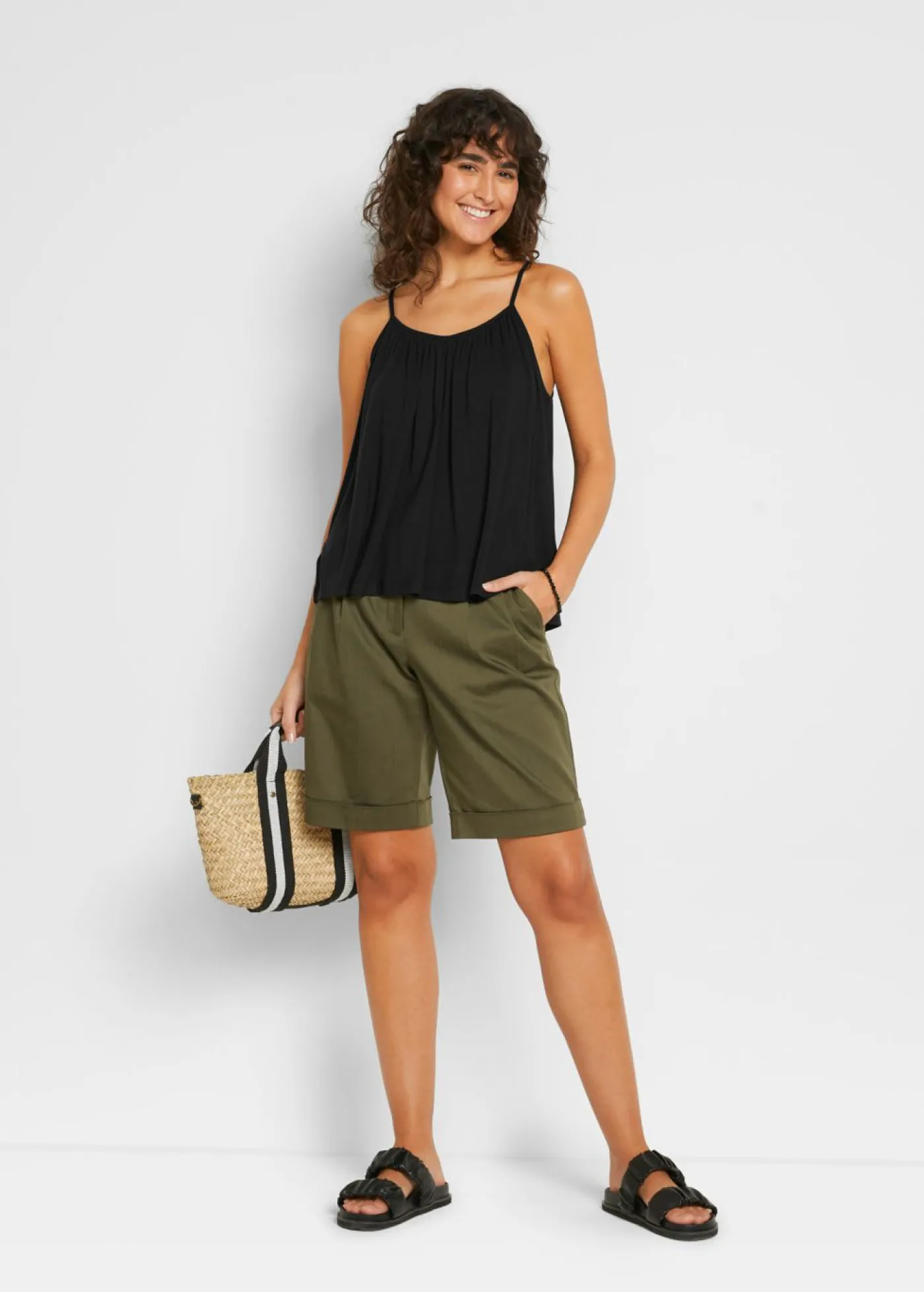 bonprix bonprix Top de viscosa fluida con tirantes finos Negro Clearance