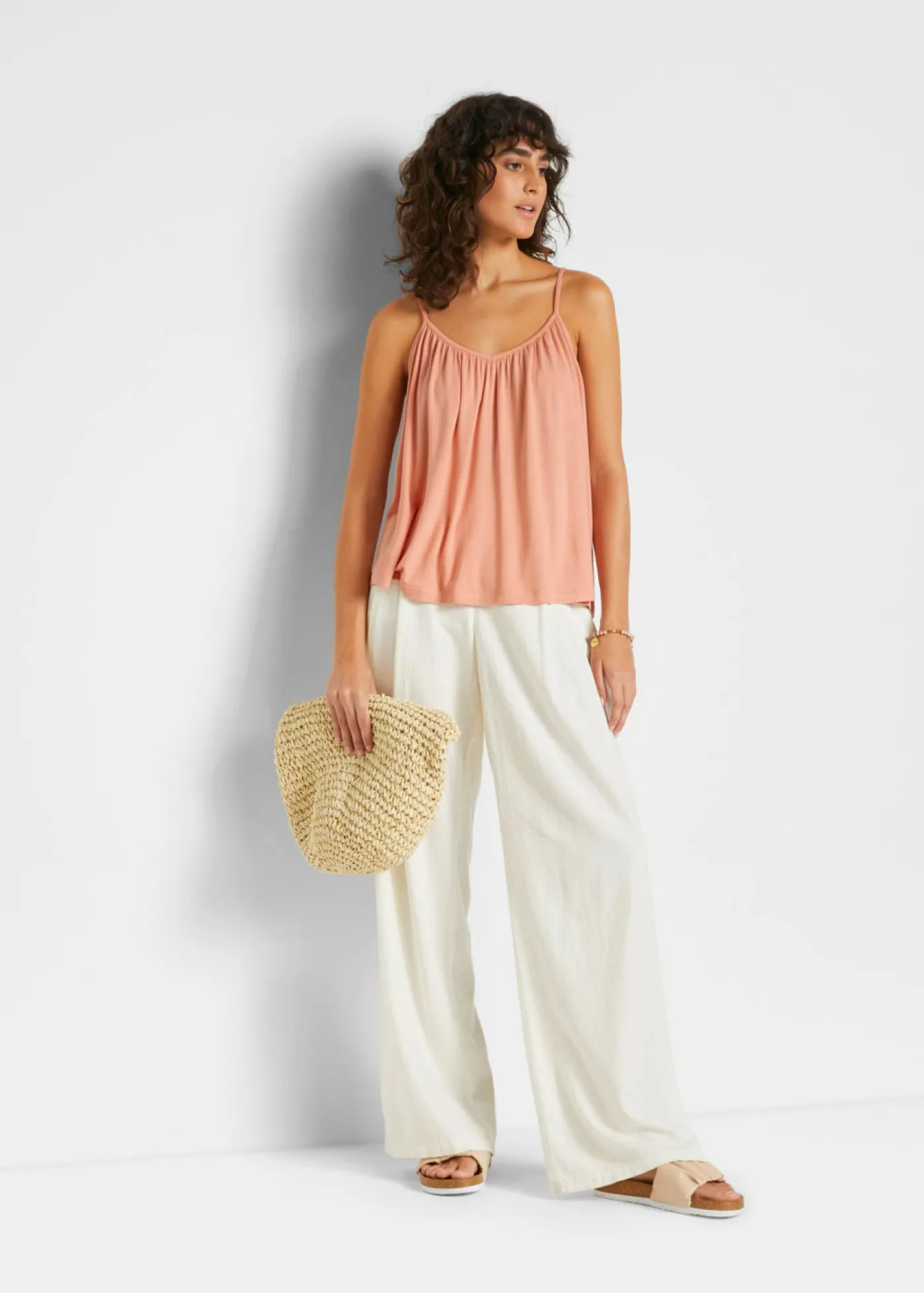 bonprix bonprix Top de viscosa fluida con tirantes finos Melocotón Outlet