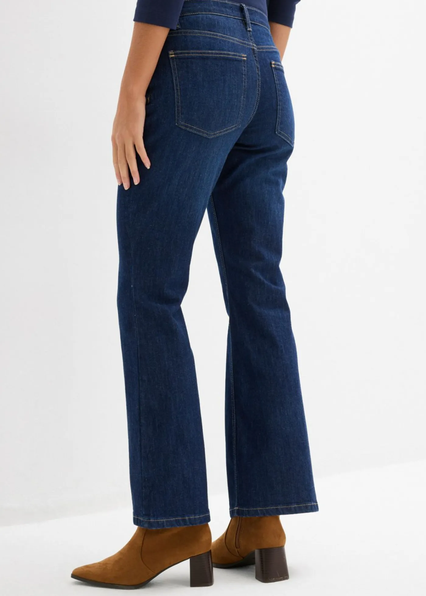 bonprix bonprix Vaqueros acampanados de talle medio azul oscuro denim usado Sale