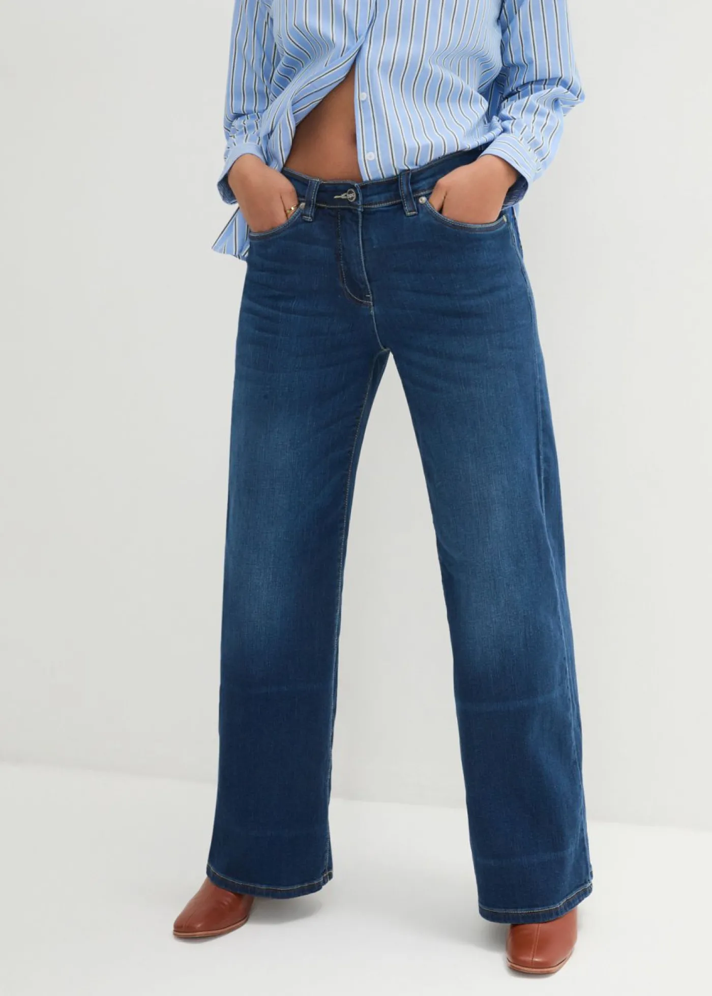 bonprix bonprix Vaqueros anchos de talle medio con cinturilla cómoda Denim