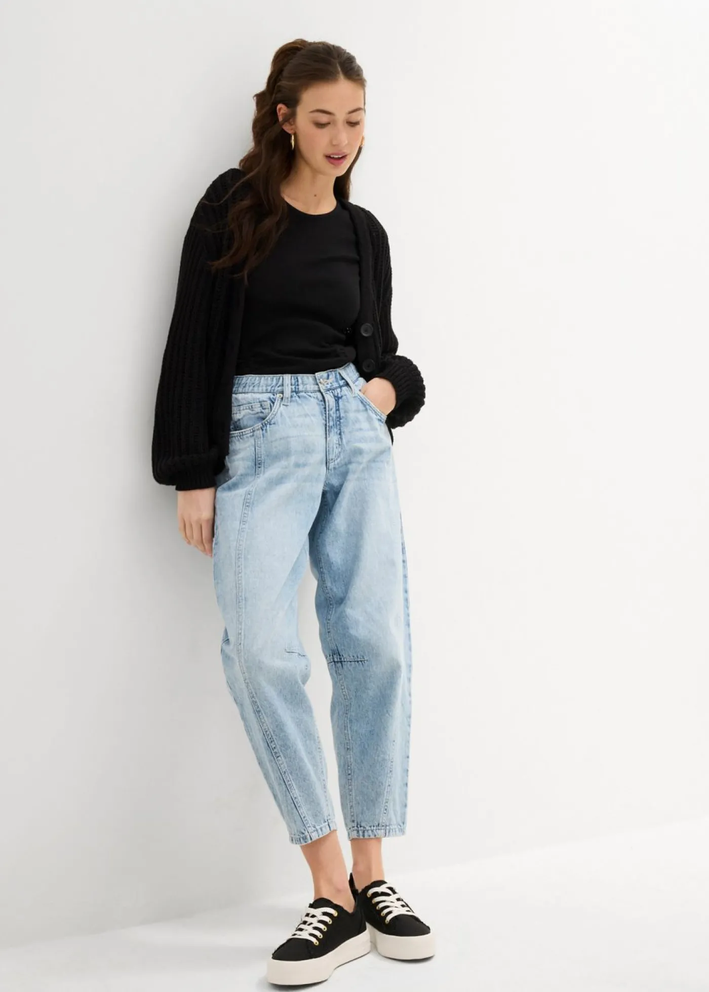 bonprix bonprix Vaqueros barrel, mid waist, low stretch, cropped Denim hielo desgastado Hot