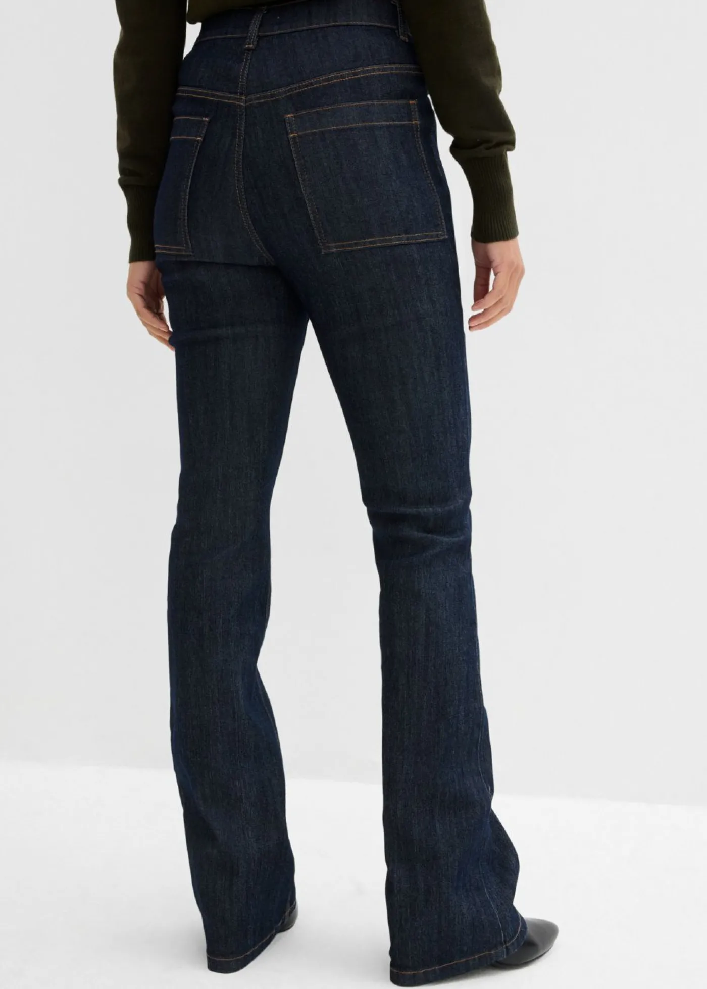 bonprix bonprix Vaqueros bootcut, high waist, cintura cómoda Azul oscuro denim Hot