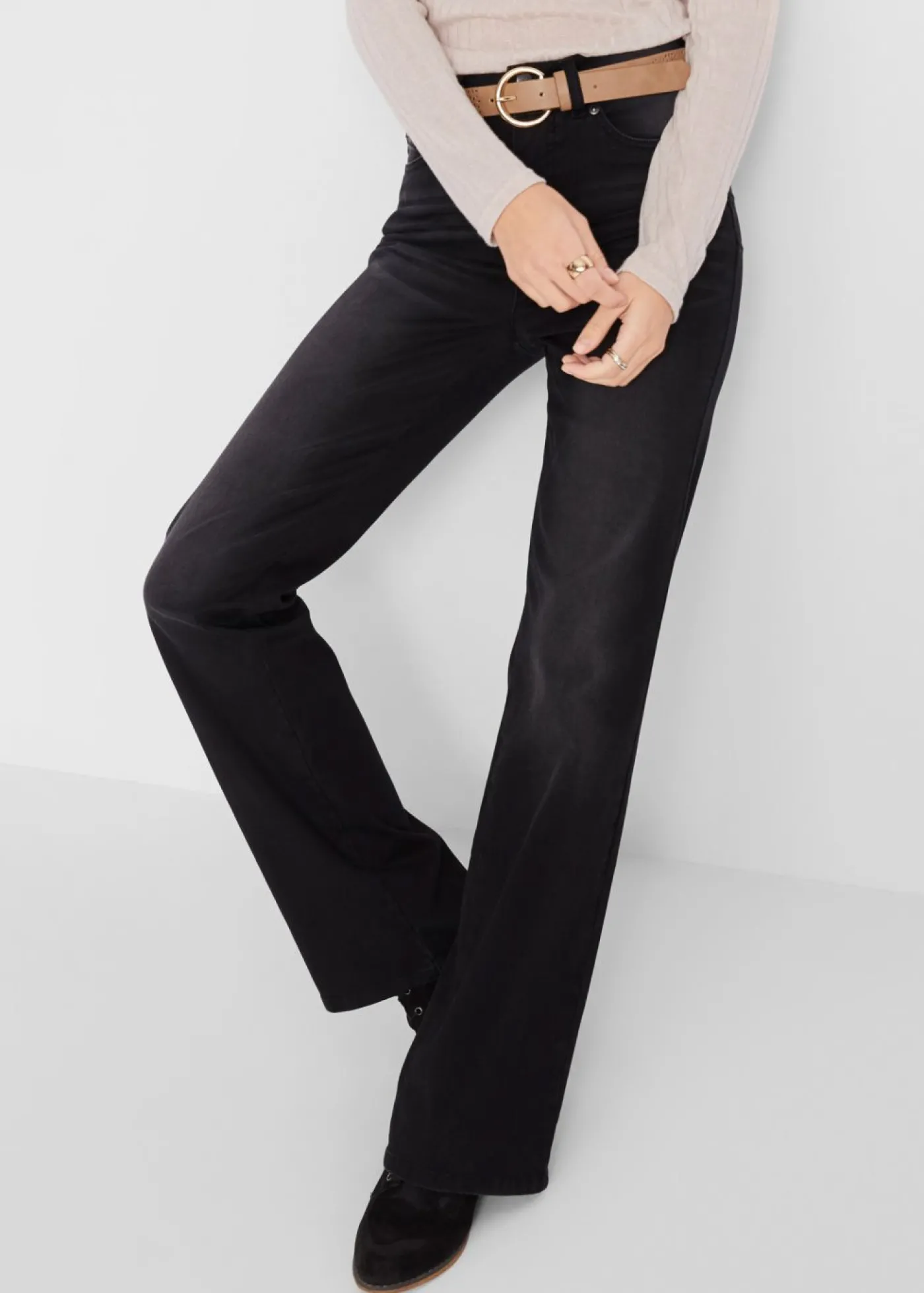 bonprix bonprix Vaqueros bootcut, mid waist, moldeadores denim negro Discount