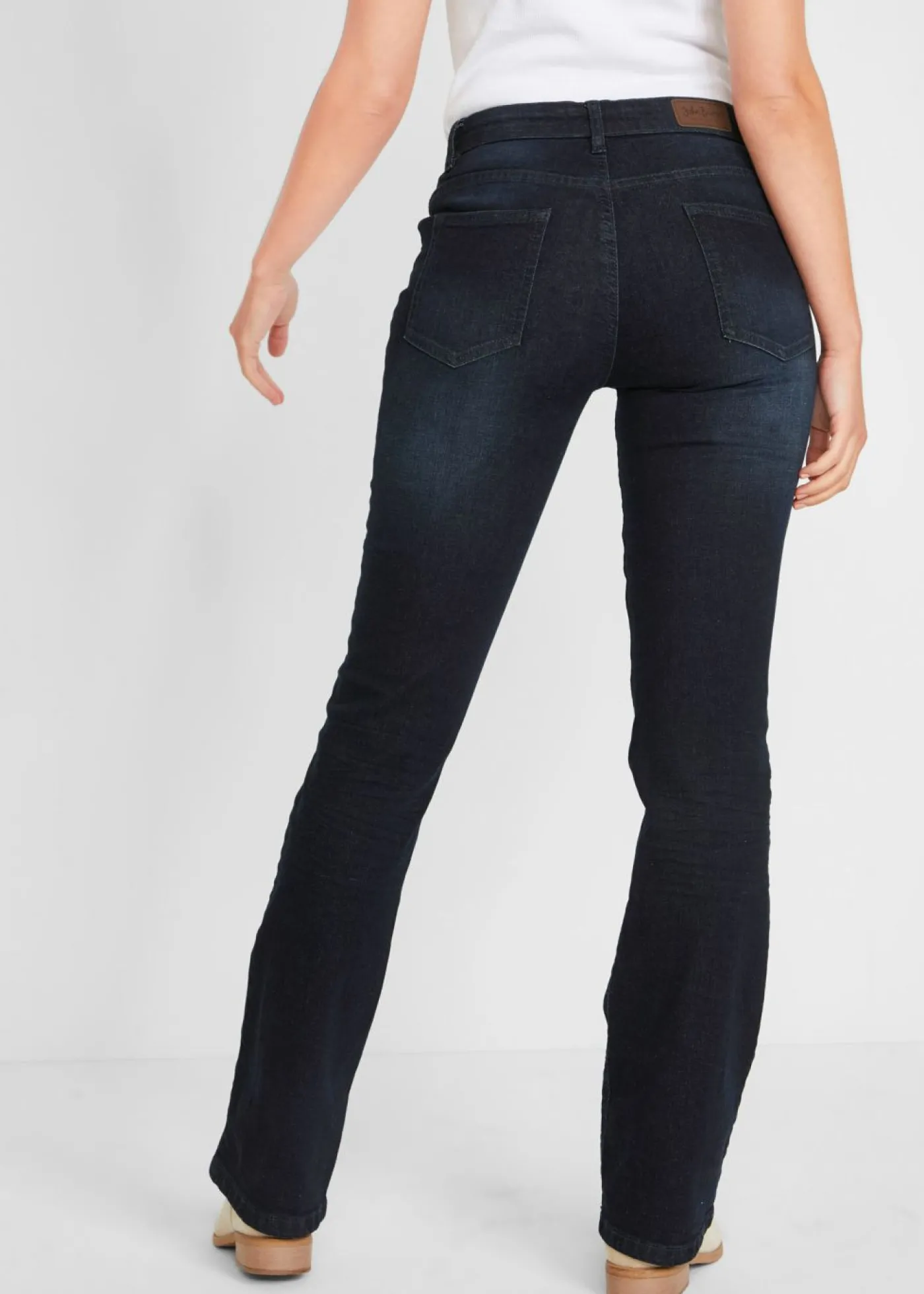 bonprix bonprix Vaqueros bootcut mid waist, elásticos azul oscuro denim usado New