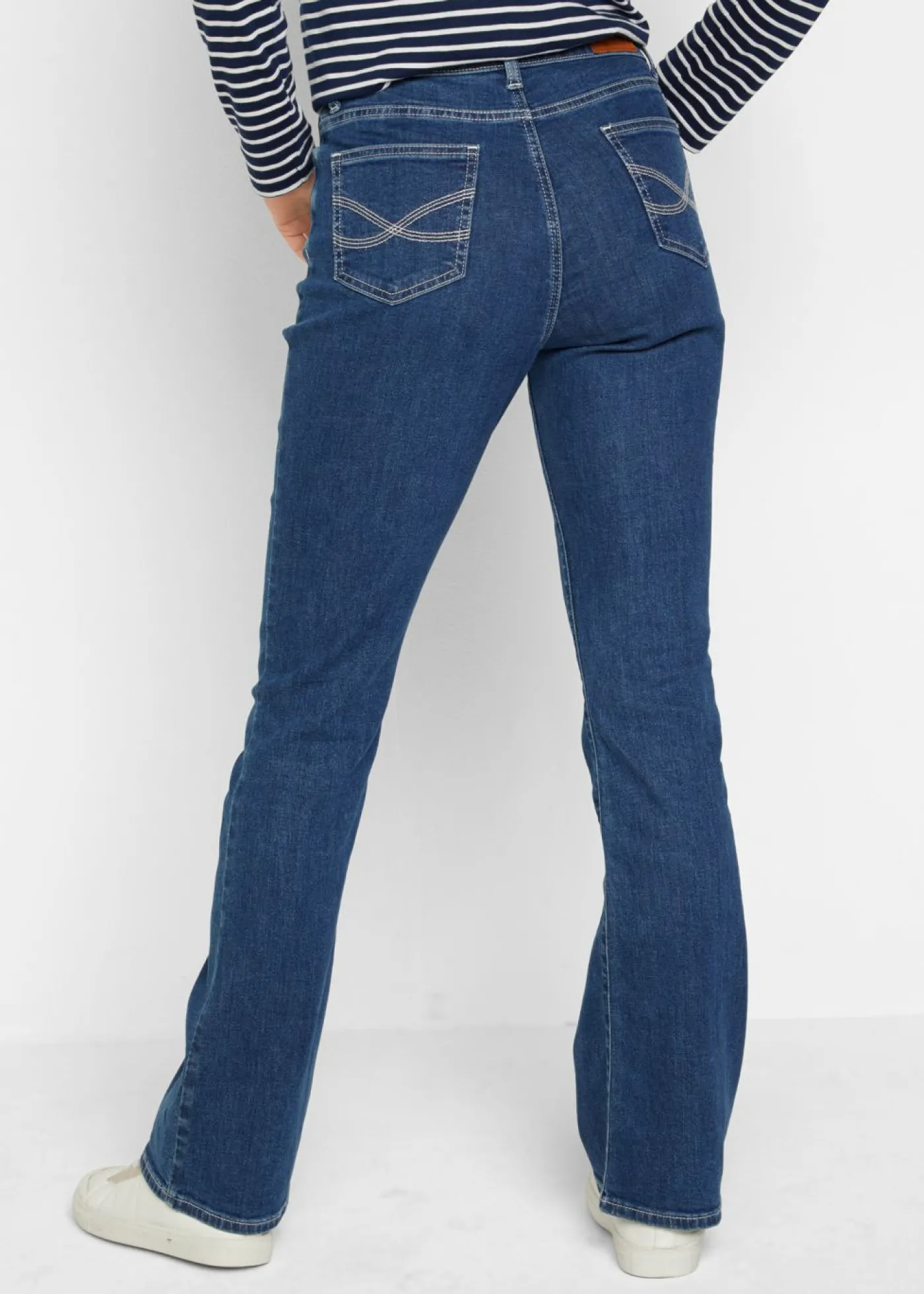 bonprix bonprix Vaqueros bootcut, mid waist, de algodón orgánico Azul Outlet