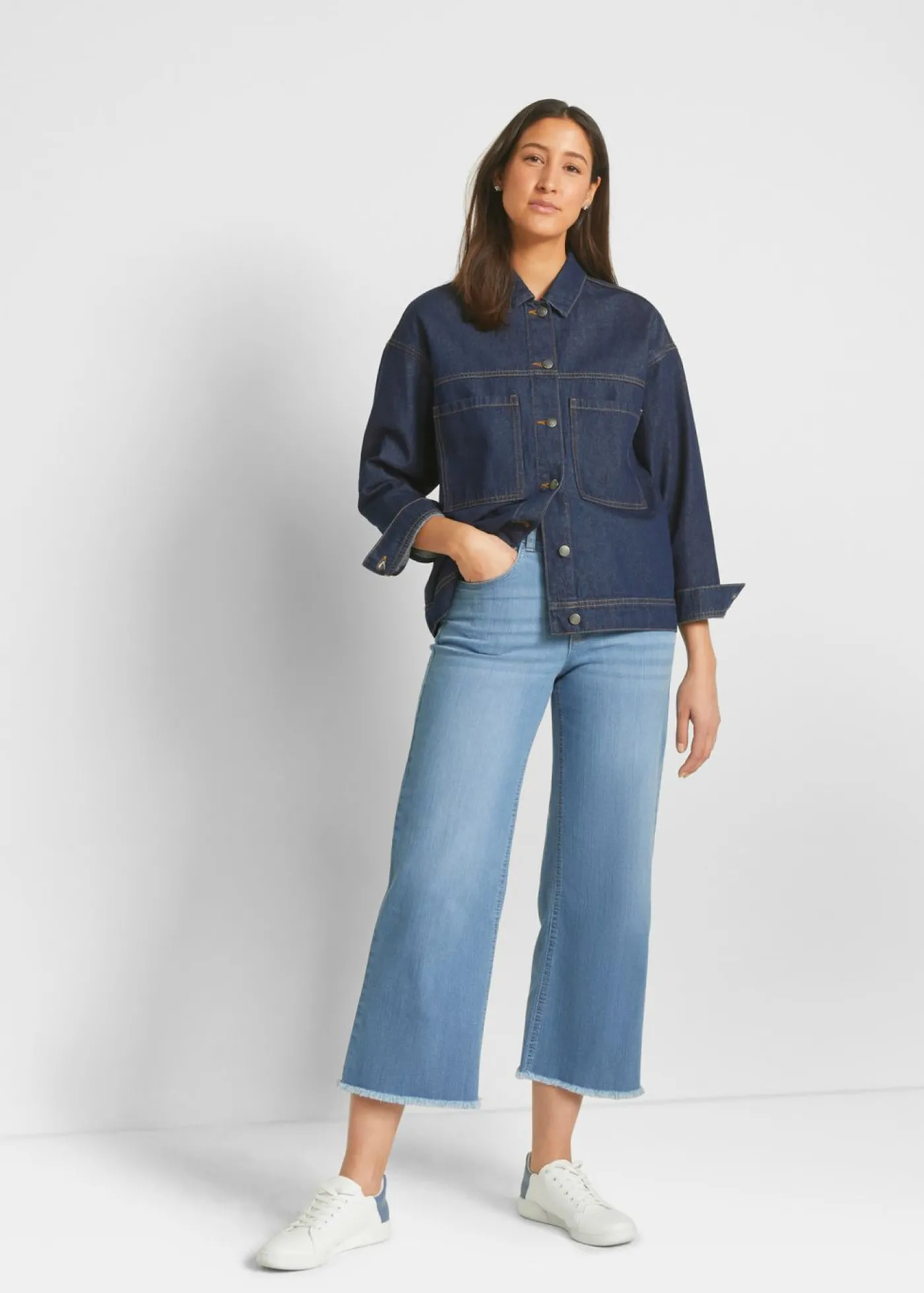 bonprix bonprix Vaqueros capri de corte ancho Denim claro desgastado Online