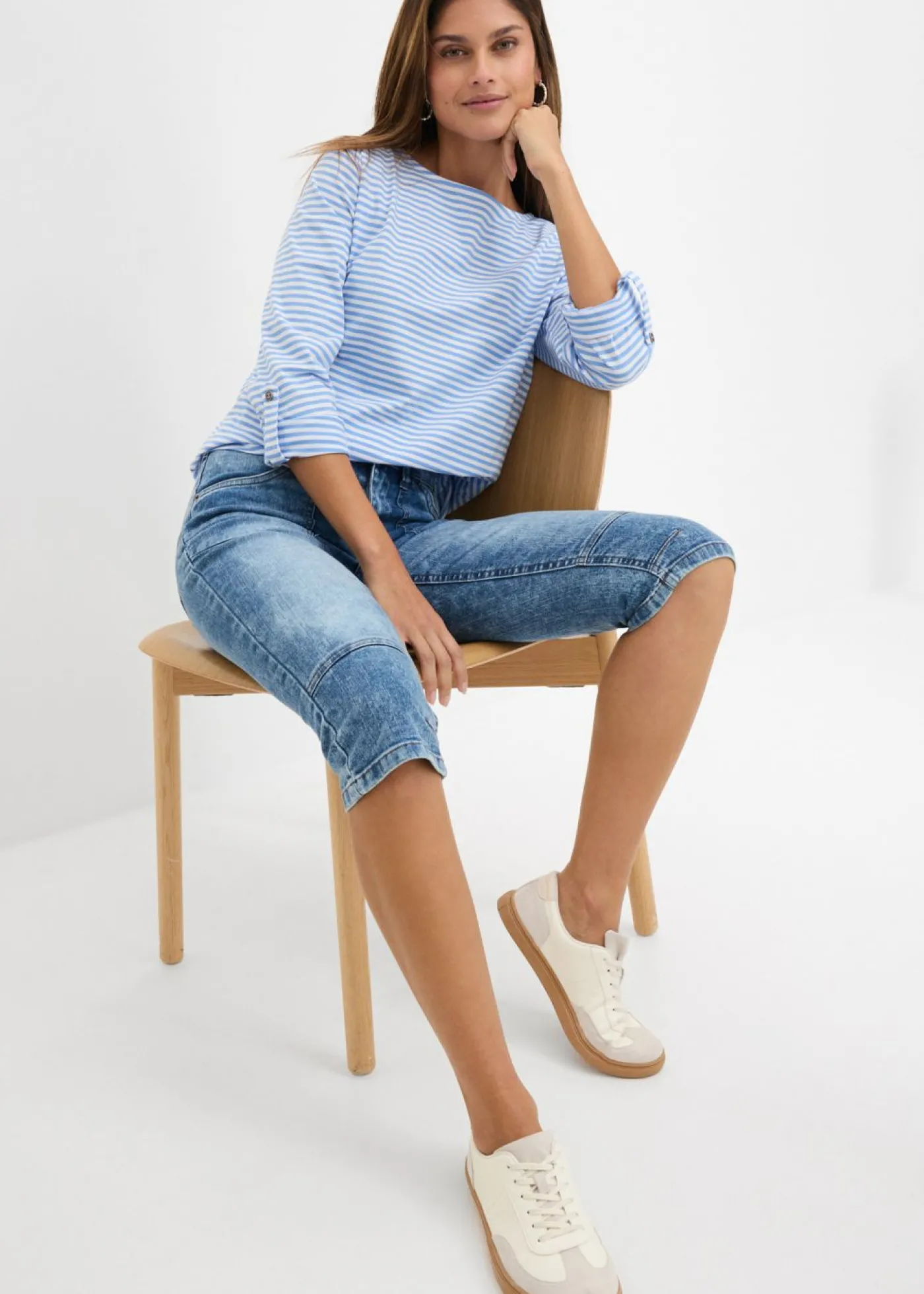 bonprix bonprix Vaqueros capri elásticos Azul claro Best