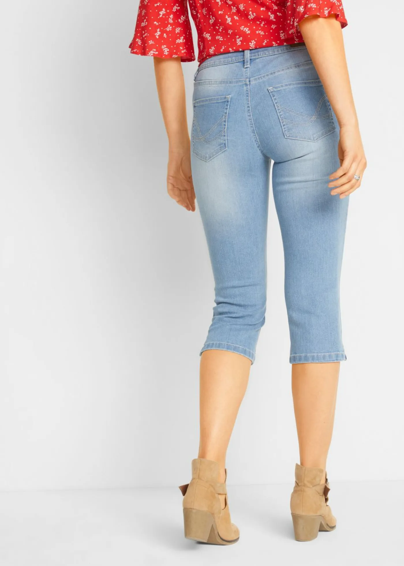 bonprix bonprix Vaqueros capri elásticos, cómodos, 2 unidades Azul + azul claro desgastado Online