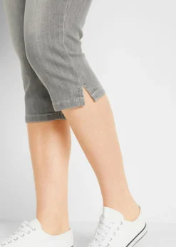 bonprix bonprix Vaqueros capri elásticos, cómodos, 2 unidades azul claro + negro desgastado Best