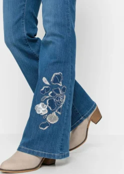 bonprix bonprix Vaqueros con bordados de flores azul piedra con flores Hot