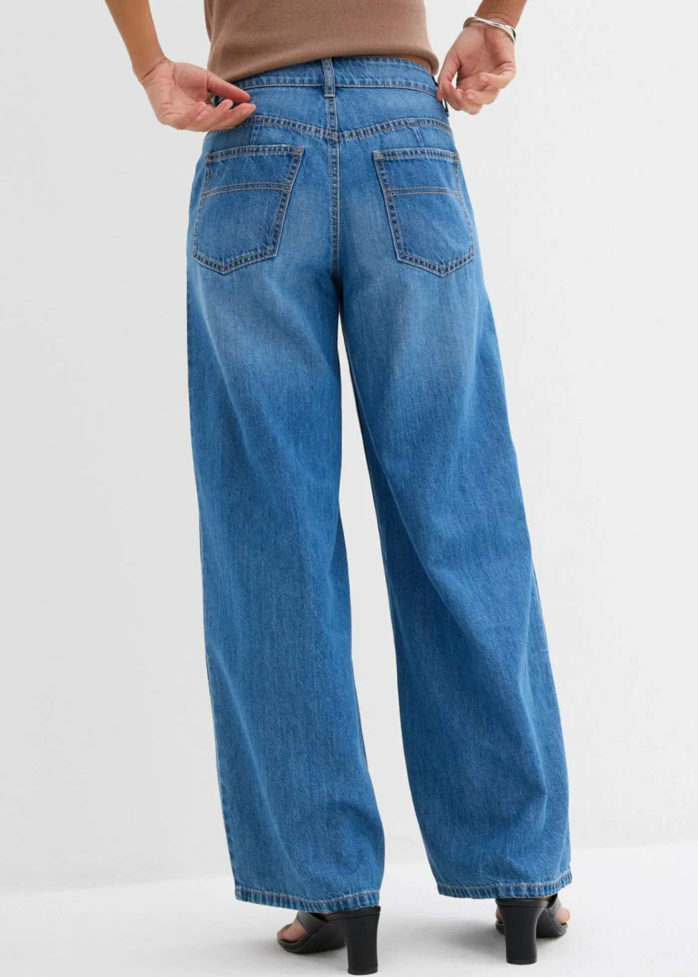 bonprix bonprix Vaqueros de pernera ancha, mid waist azul claro denim usado
