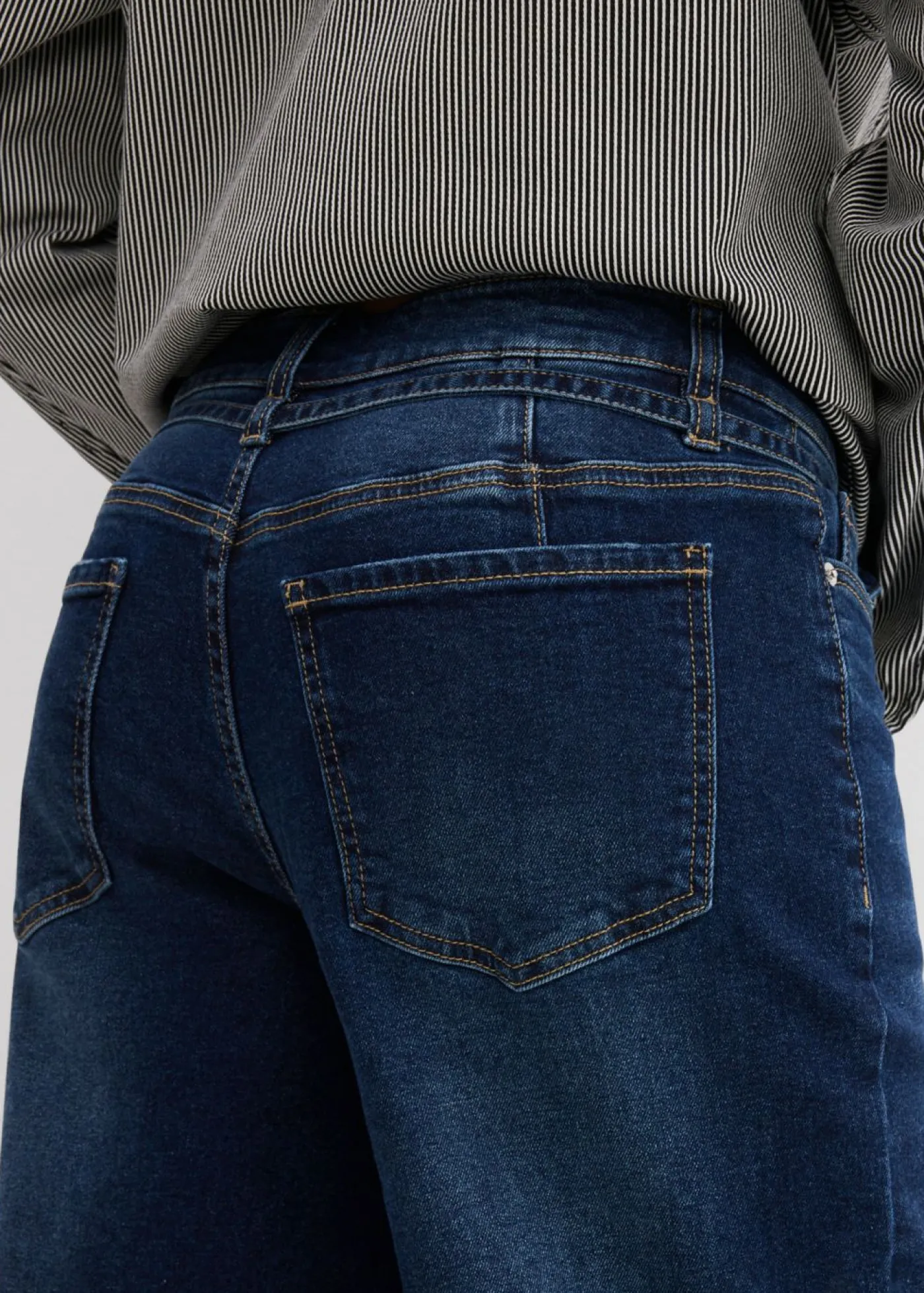bonprix bonprix Vaqueros de pernera ancha, mid waist azul oscuro denim usado Outlet
